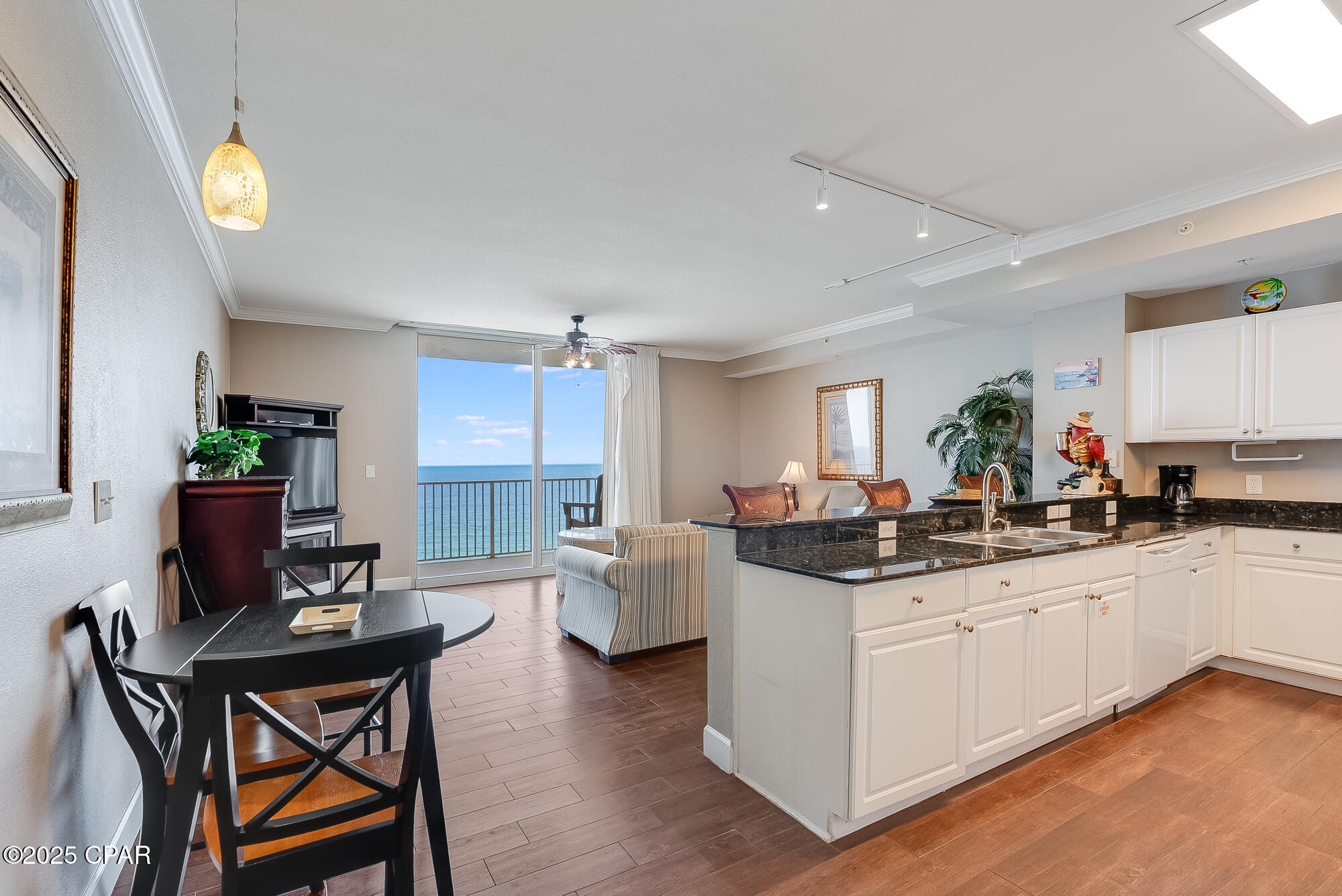 Image 6 For 16819 Front Beach Road 903