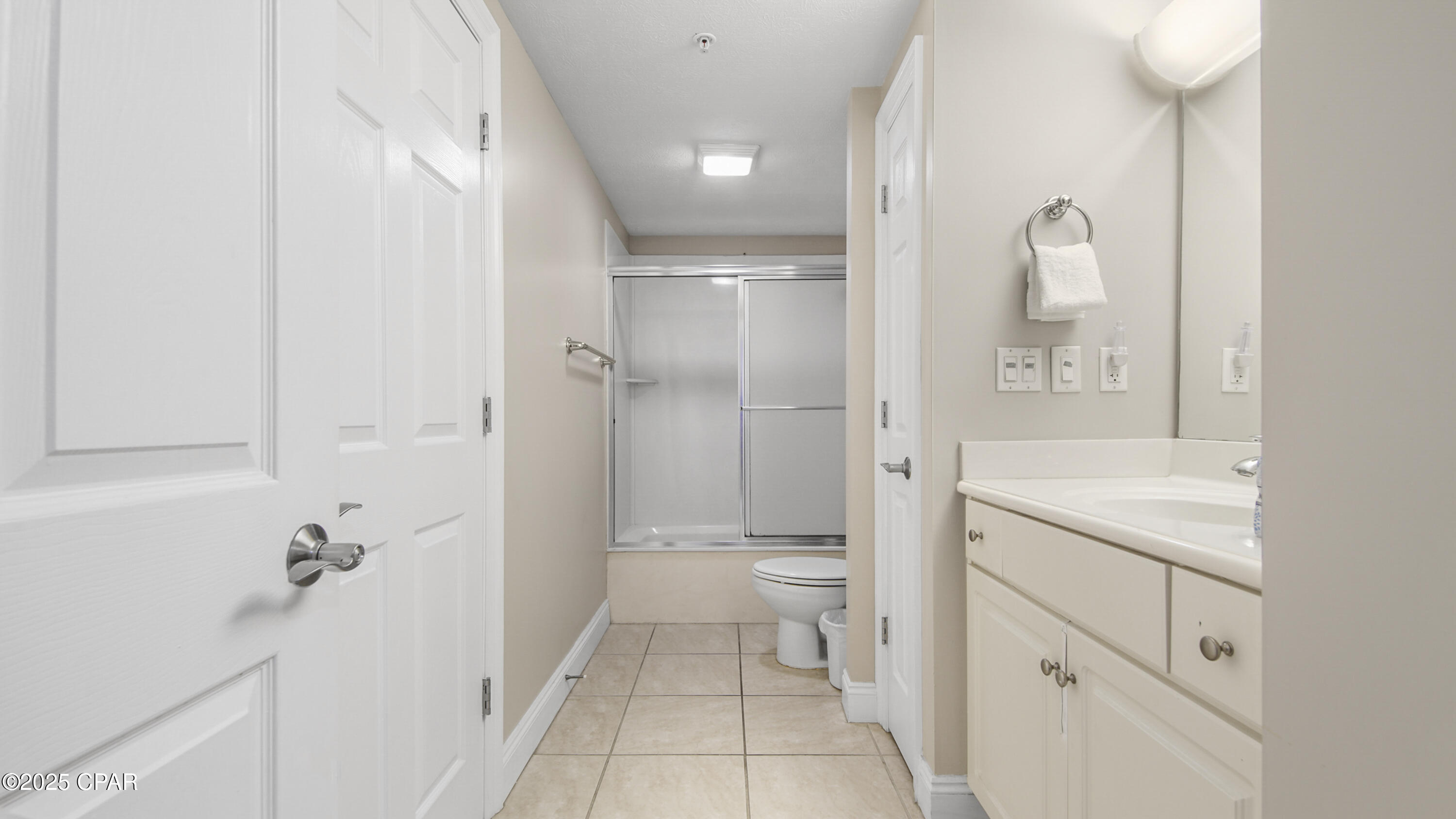 Image 13 For 5004 Thomas 2102 Drive 2102