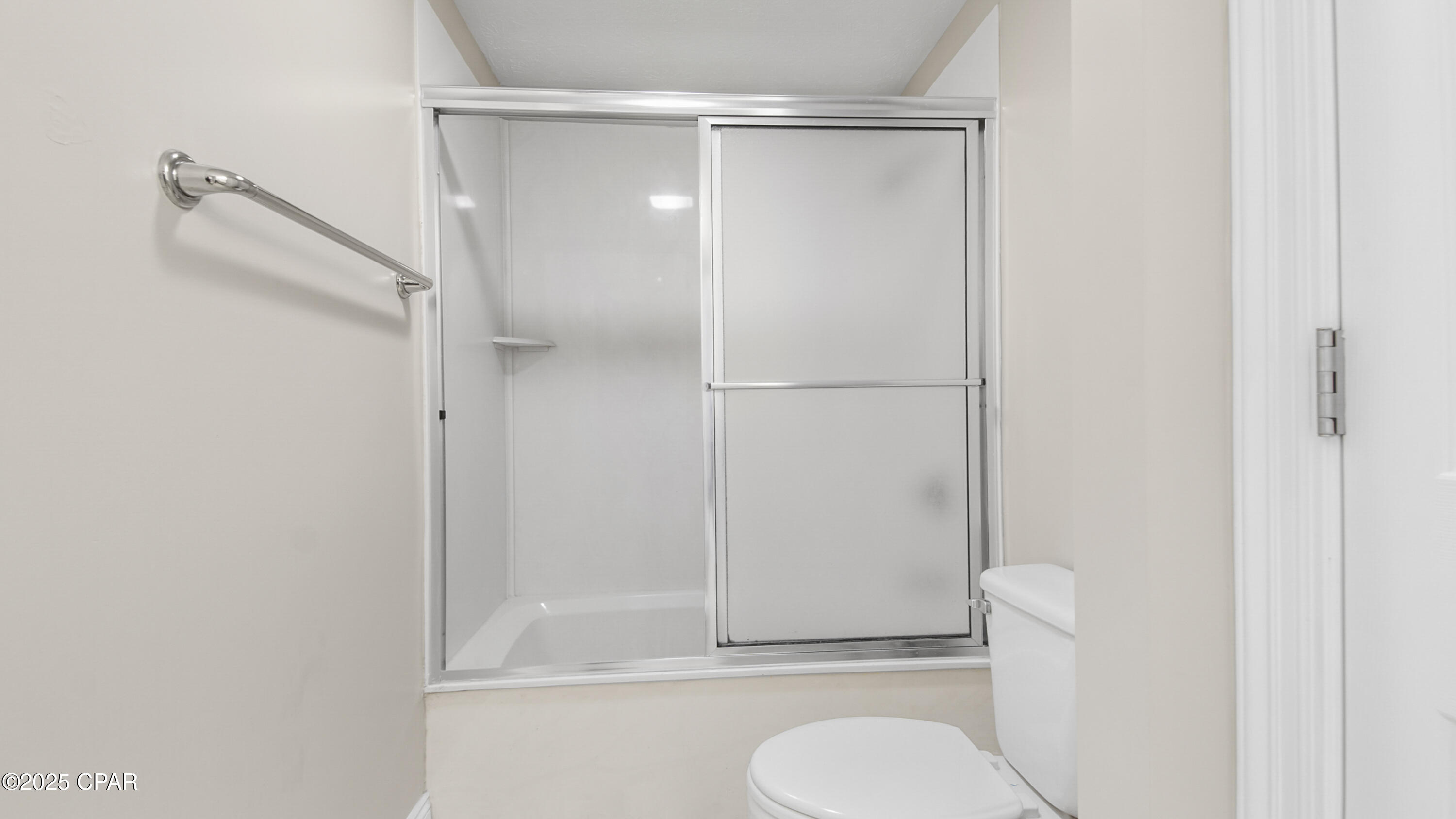 Image 14 For 5004 Thomas 2102 Drive 2102