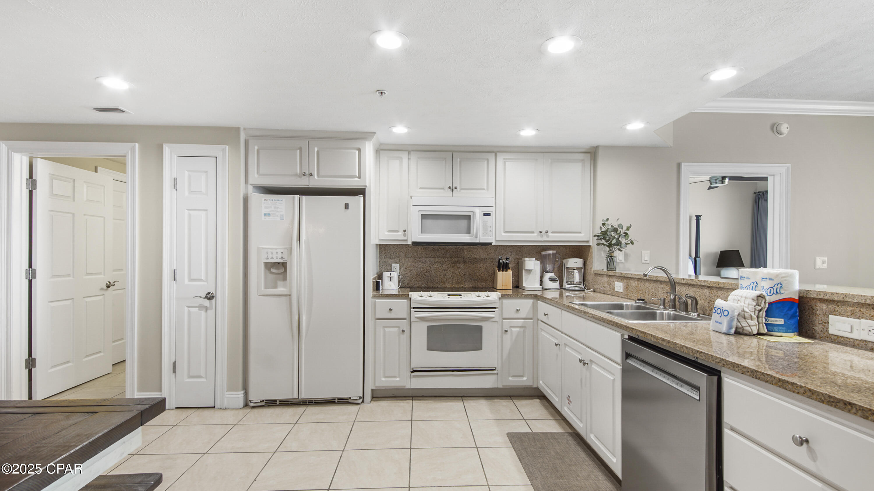 Image 18 For 5004 Thomas 2102 Drive 2102