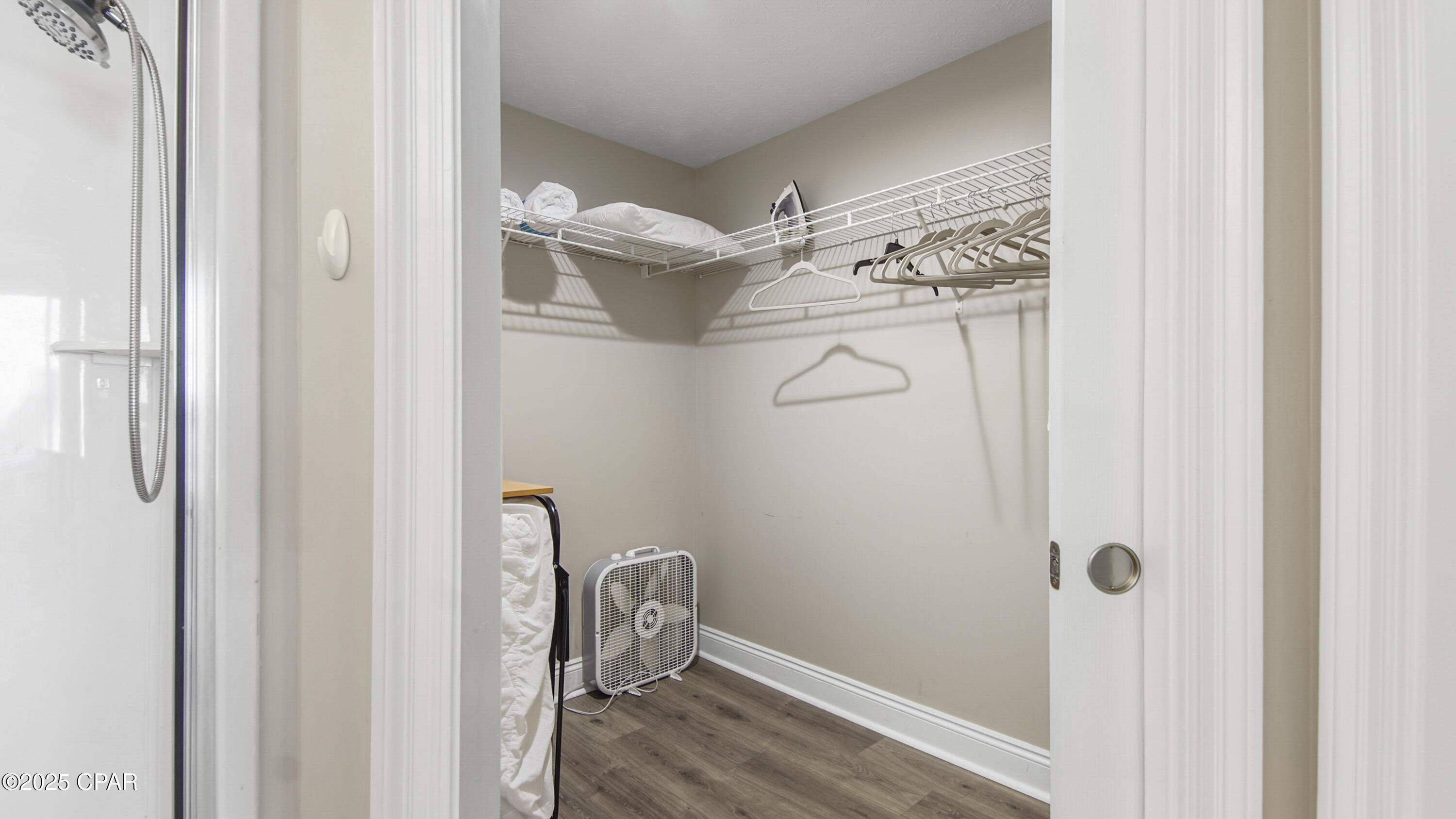 Image 26 For 5004 Thomas 2102 Drive 2102