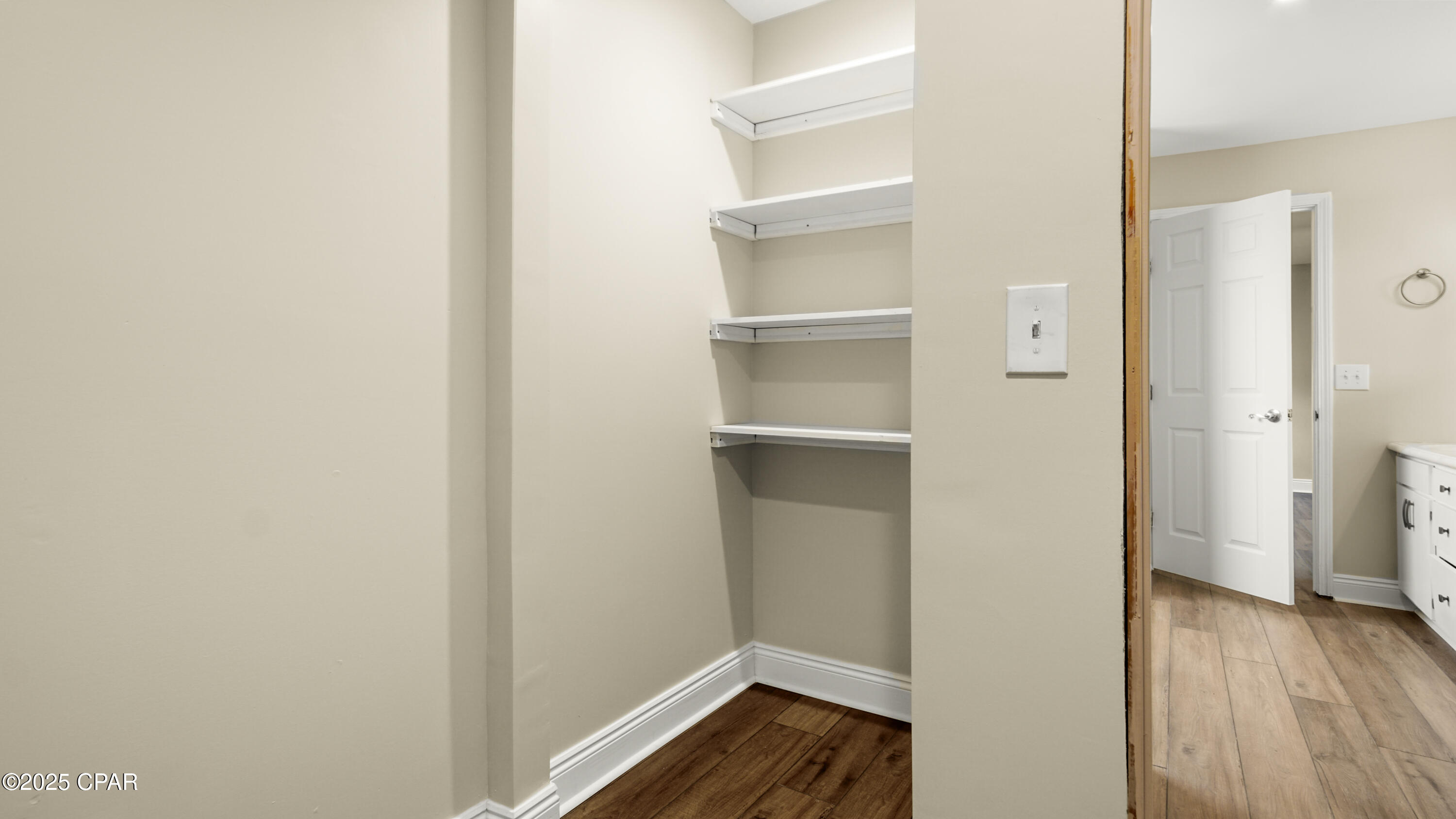 Image 16 For 2435 Amhurst Street