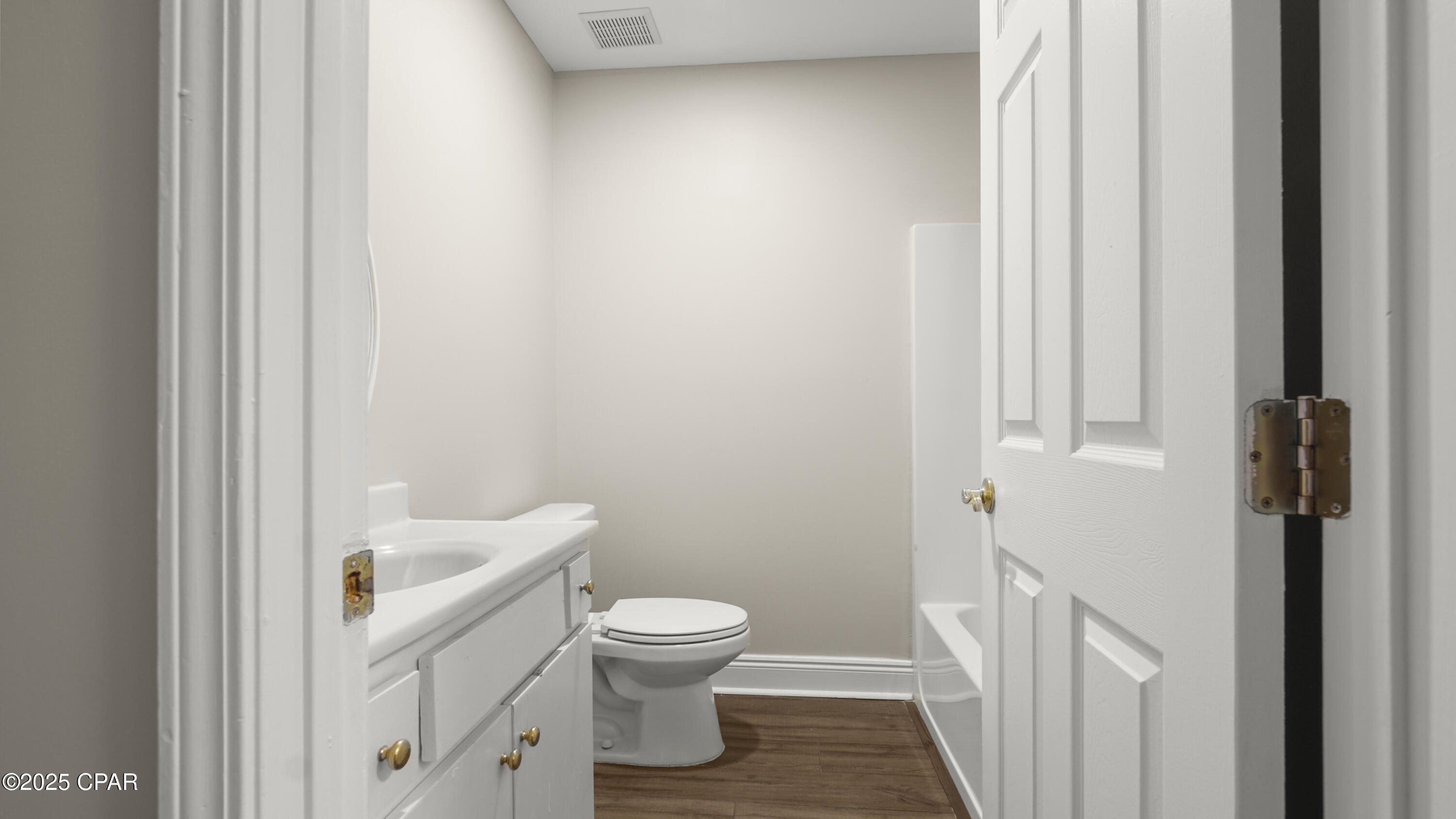 Image 19 For 2435 Amhurst Street