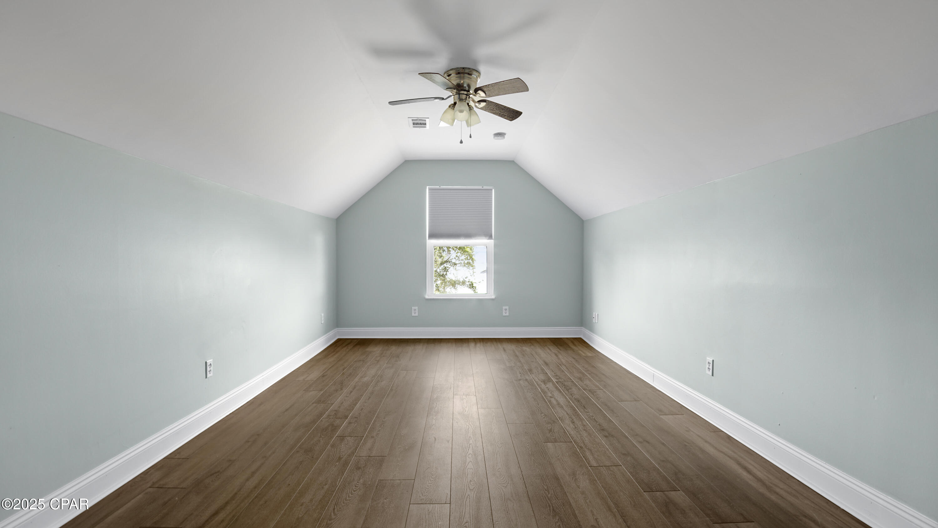 Image 21 For 2435 Amhurst Street