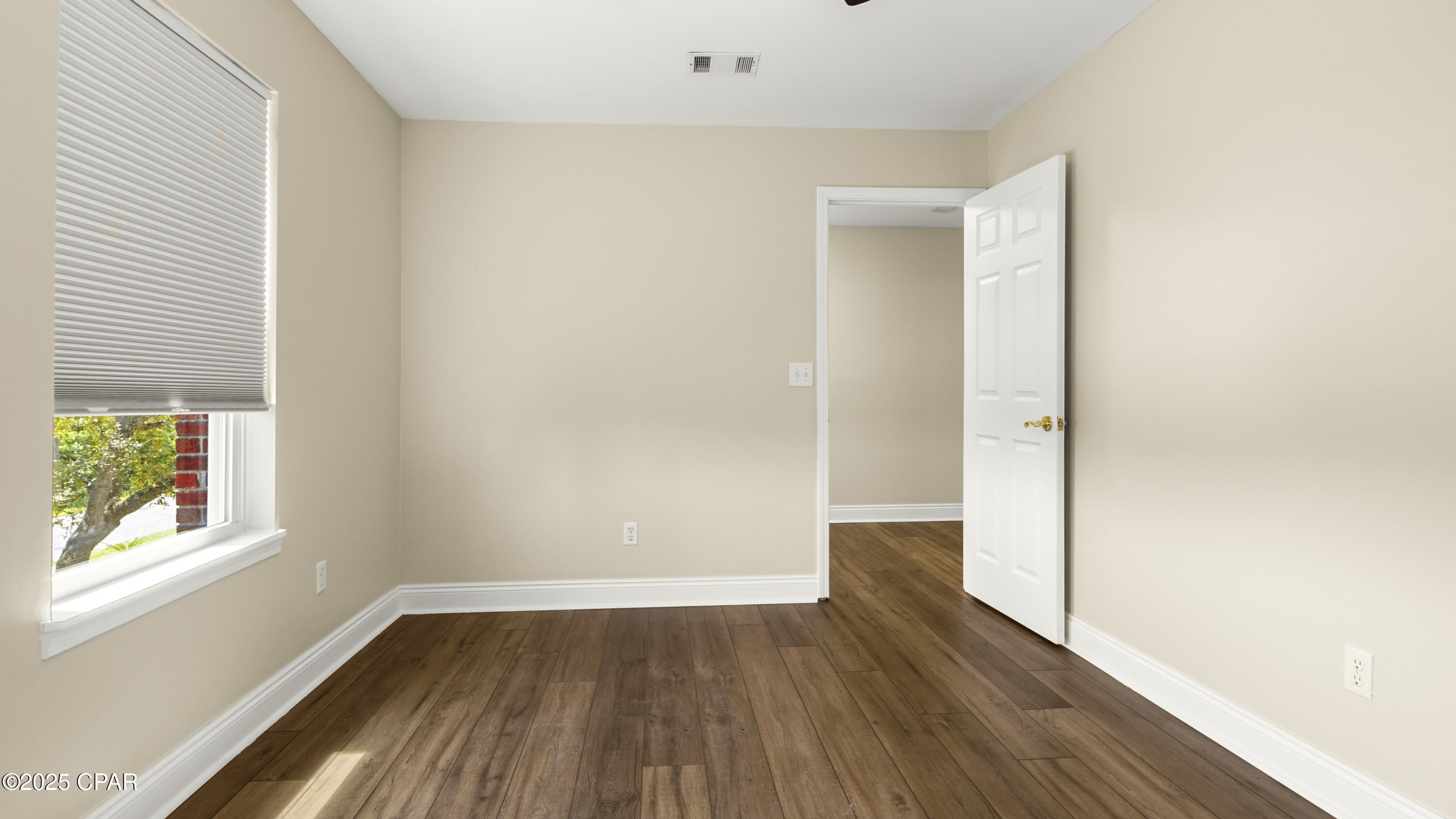 Image 26 For 2435 Amhurst Street