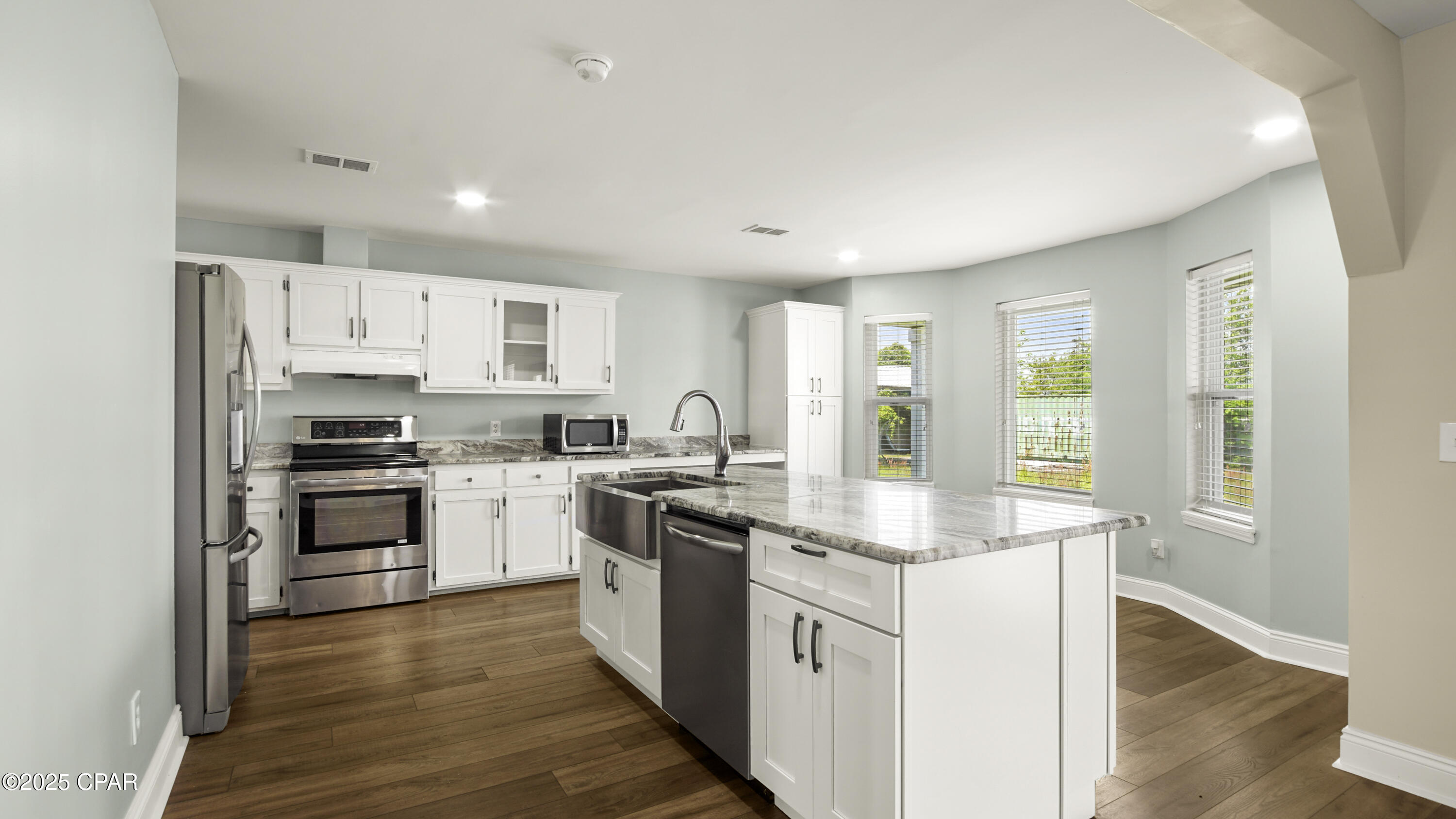 Image 6 For 2435 Amhurst Street