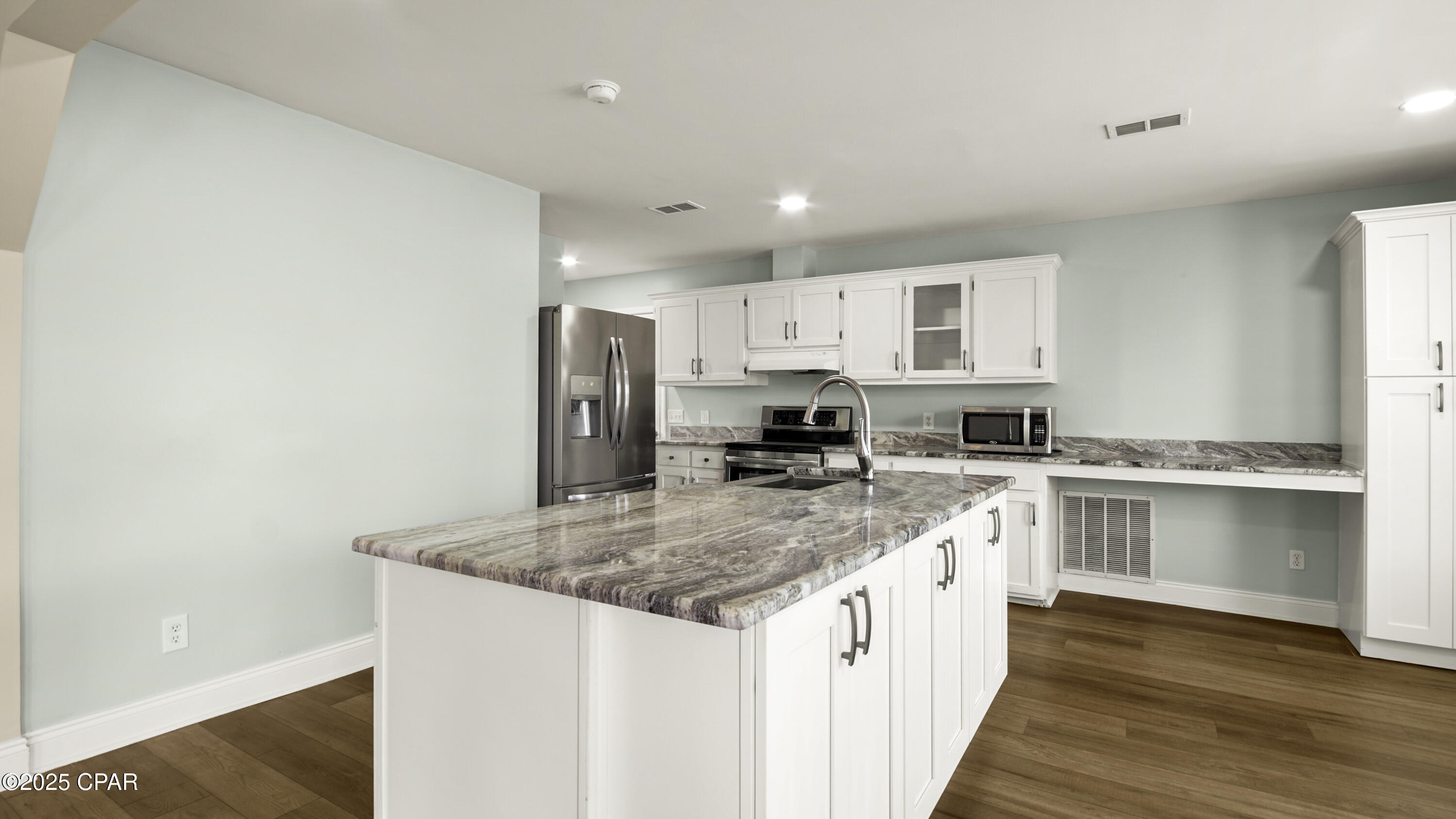 Image 8 For 2435 Amhurst Street