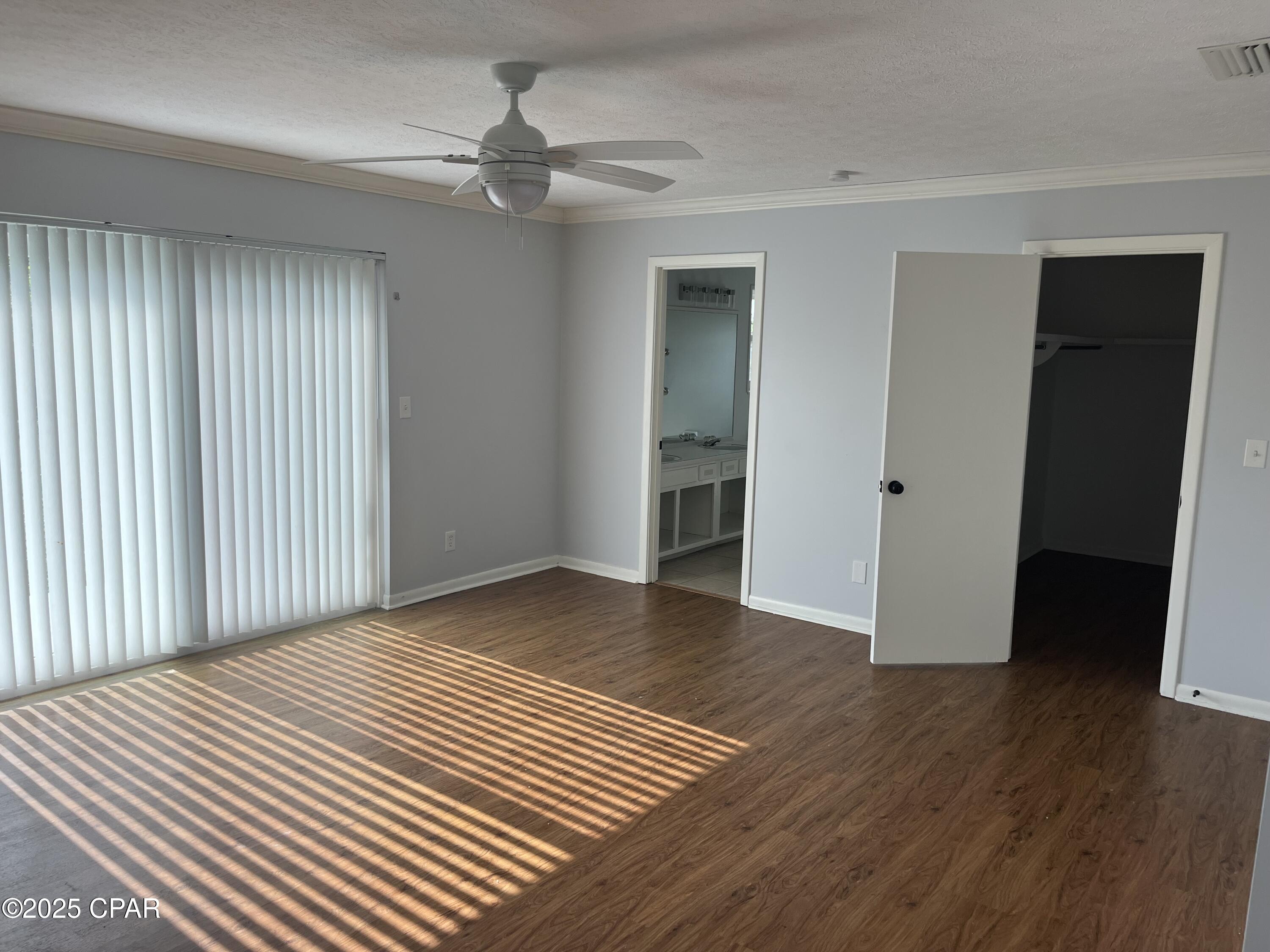 Image 12 For 2531 Frankford Avenue