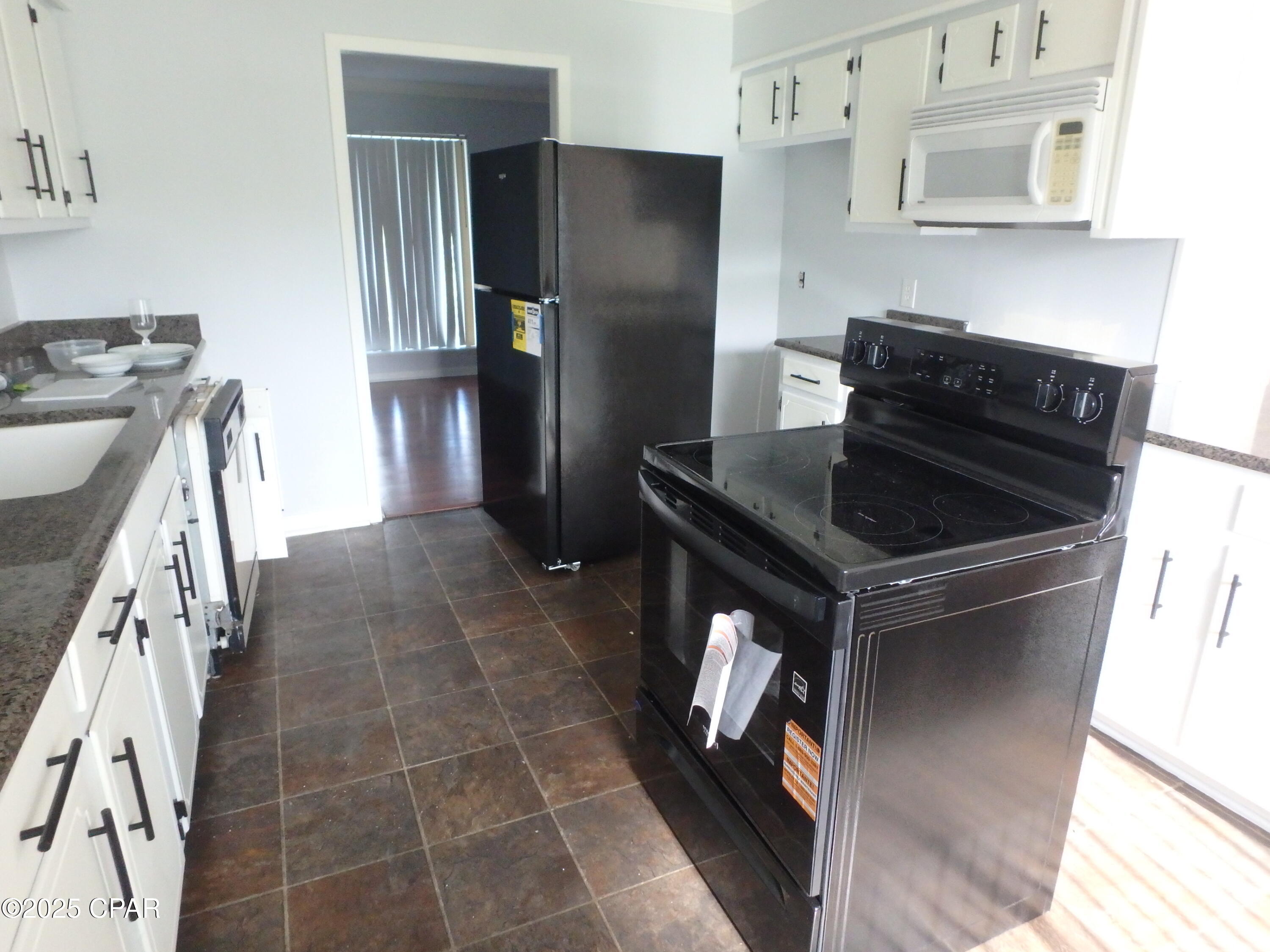 Image 9 For 2531 Frankford Avenue