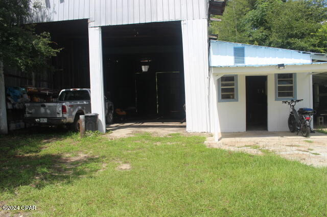 Image 12 For 4583 Dickson Road