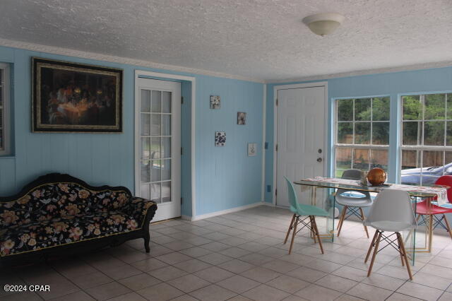 Image 19 For 4583 Dickson Road