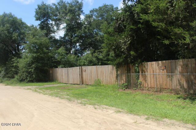 Image 48 For 4583 Dickson Road