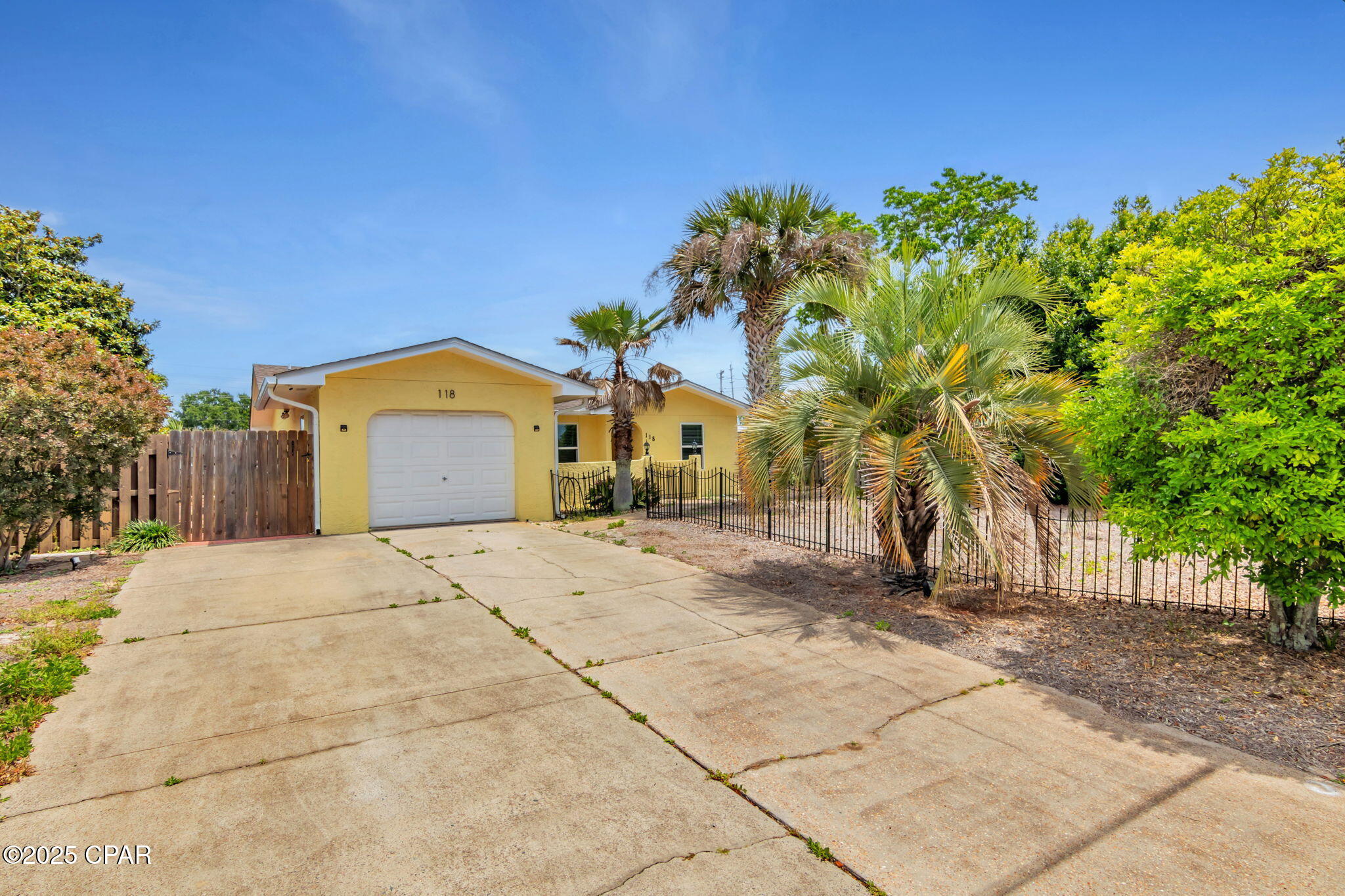 Image 28 For 118 Lakeside Circle