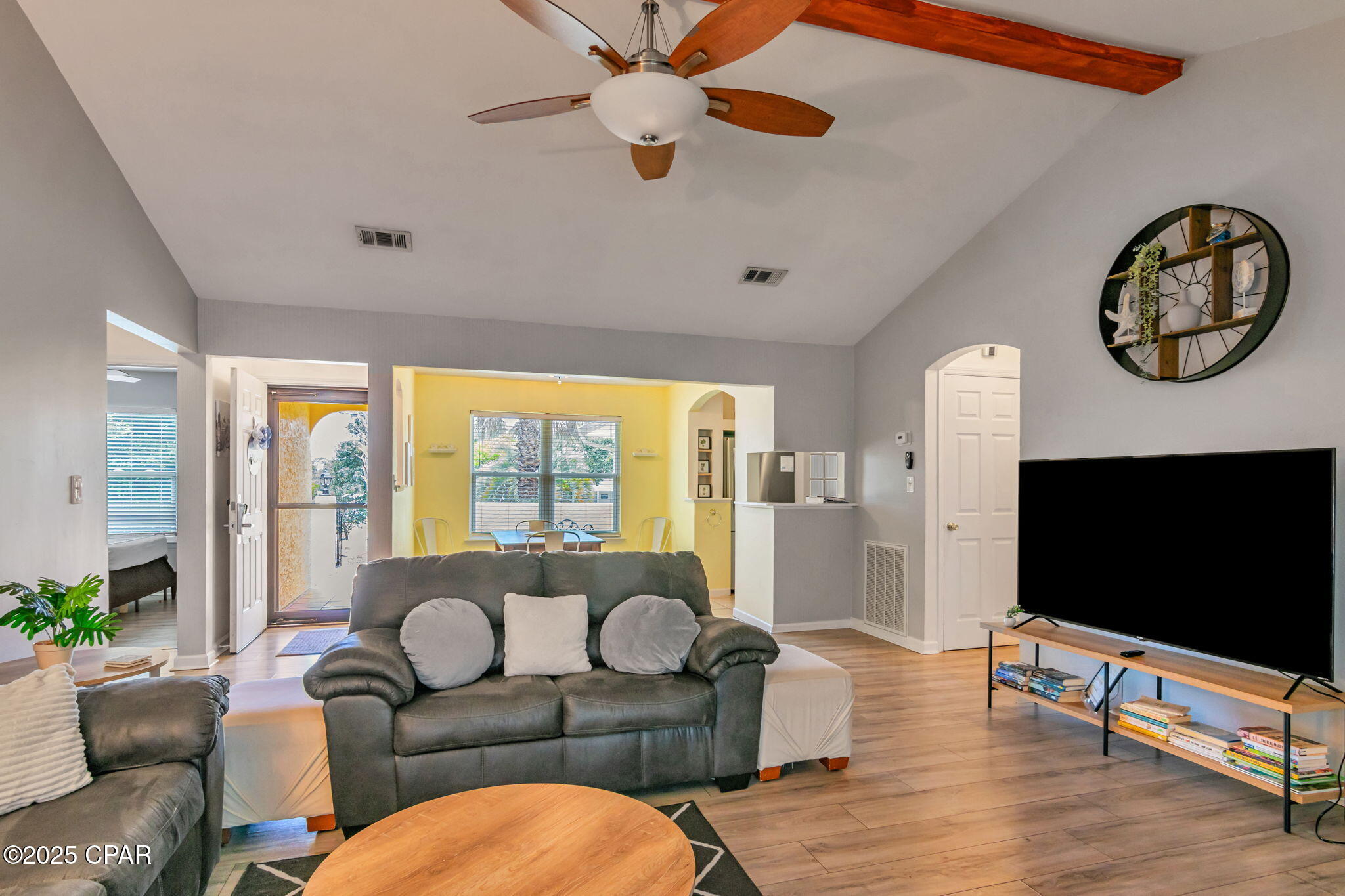 Image 41 For 118 Lakeside Circle