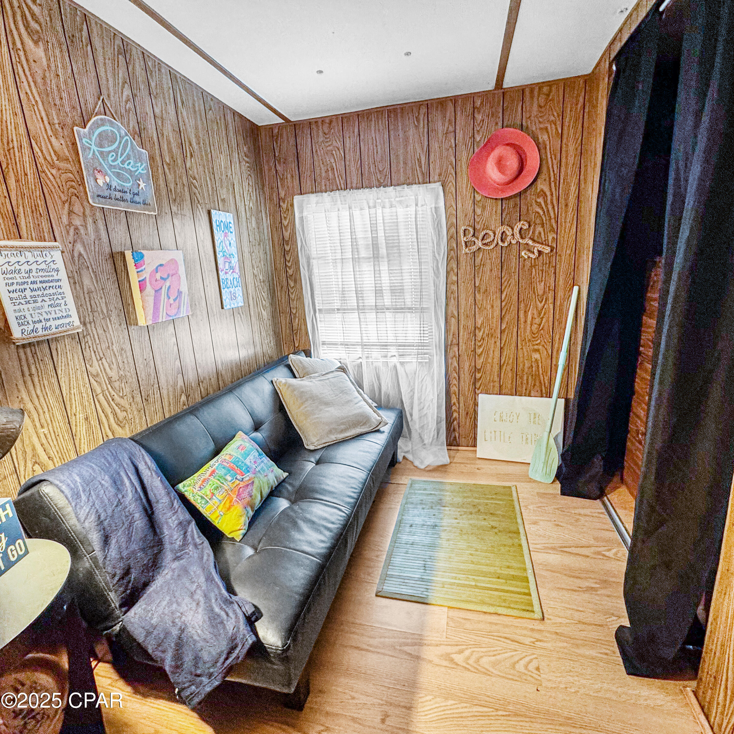 Image 9 For 225 Laguna Street