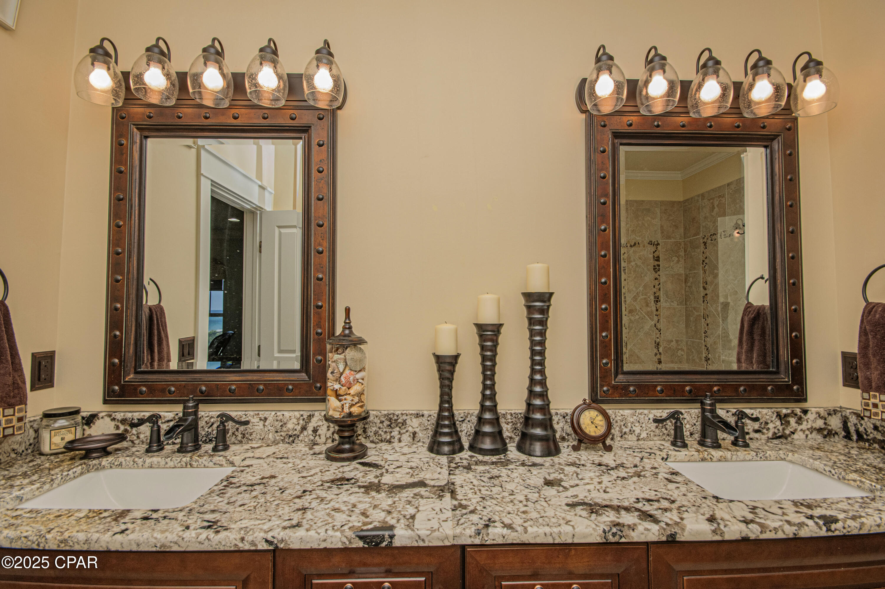 Image 49 For 13906 Front Beach Road A