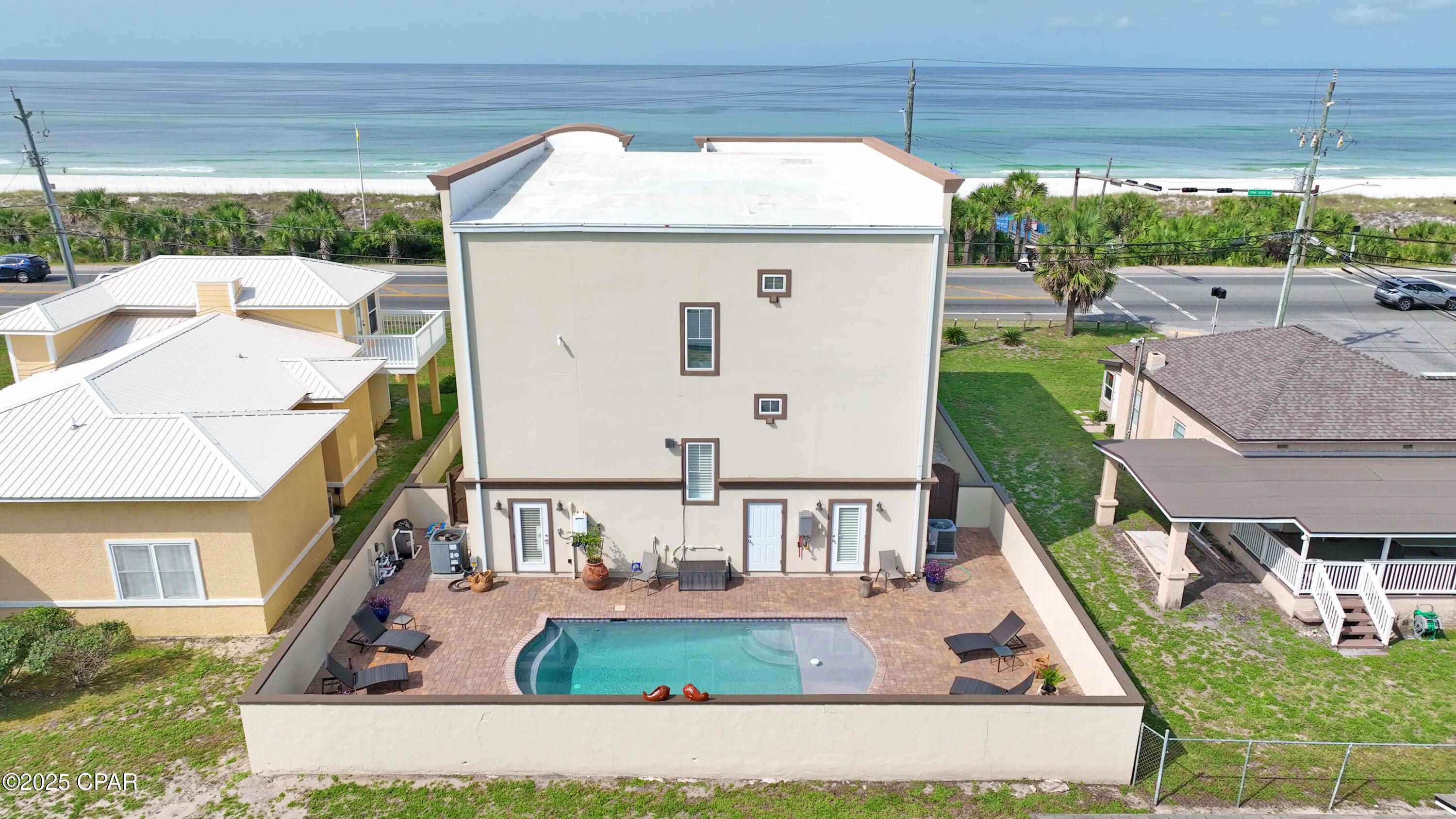 Image 12 For 13906 Front Beach Road B