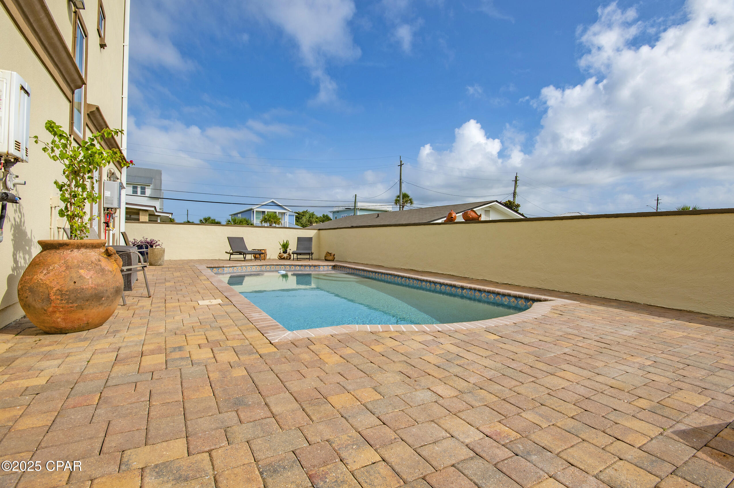 Image 25 For 13906 Front Beach Road B