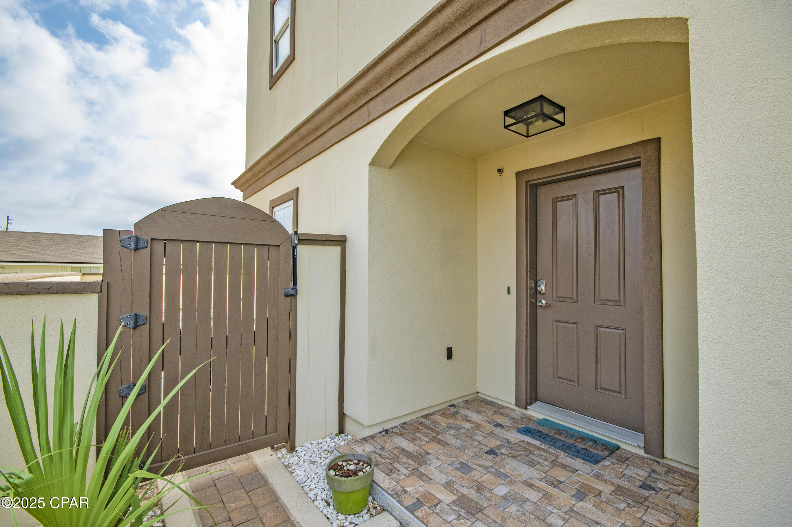 Image 29 For 13906 Front Beach Road B