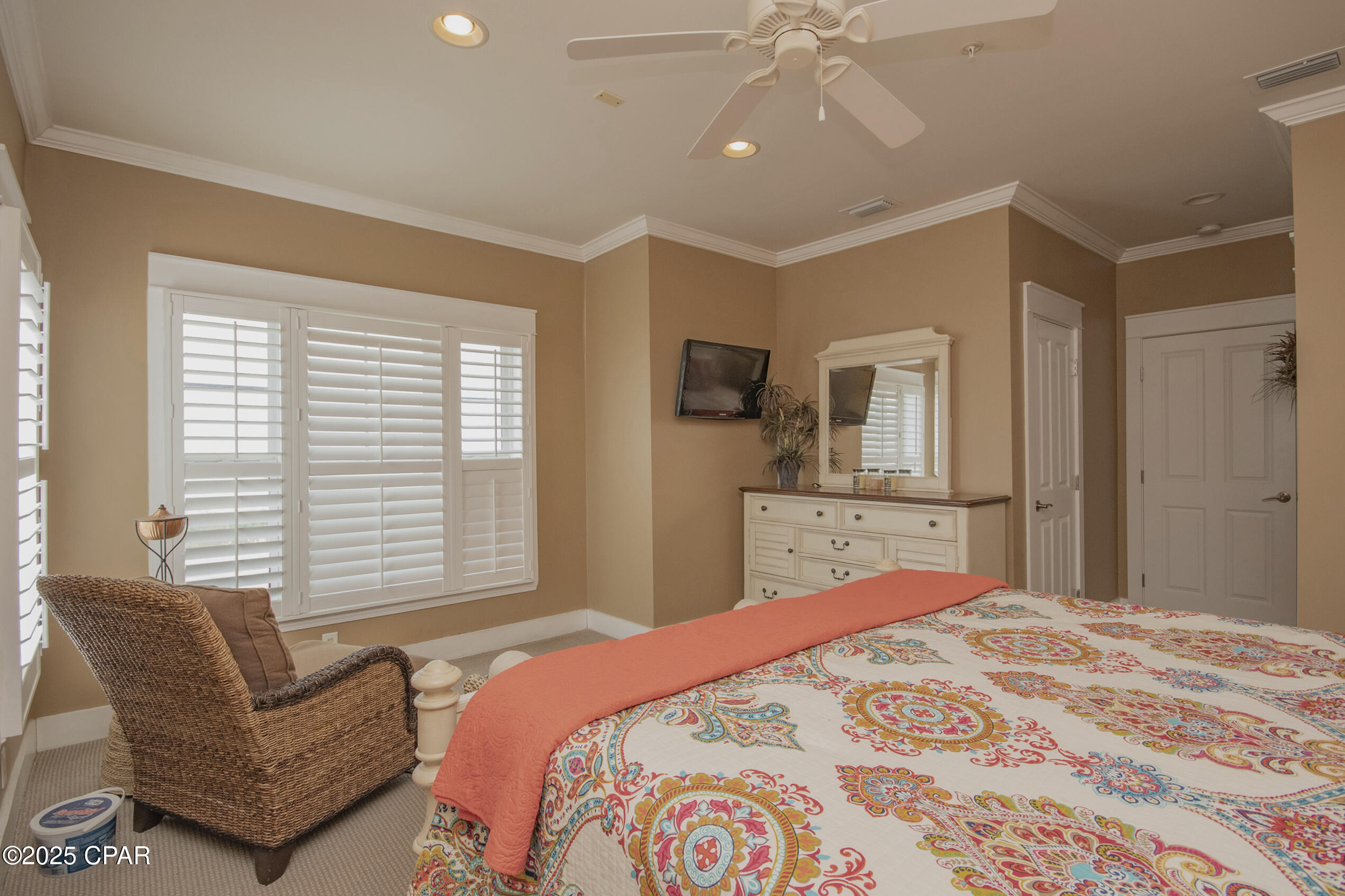 Image 52 For 13906 Front Beach Road B