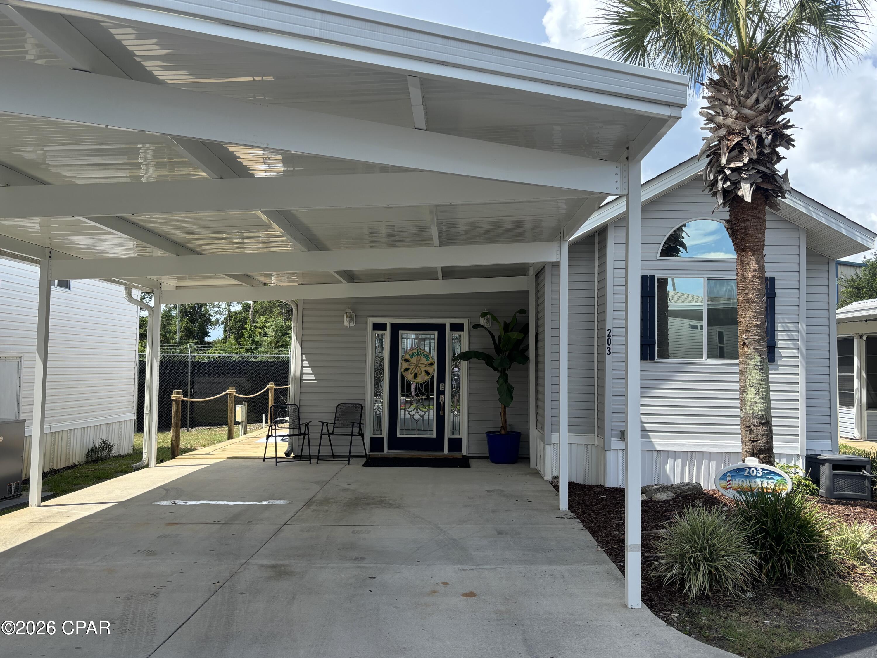 1219 Thomas 203, Panama City Beach, FL 32408