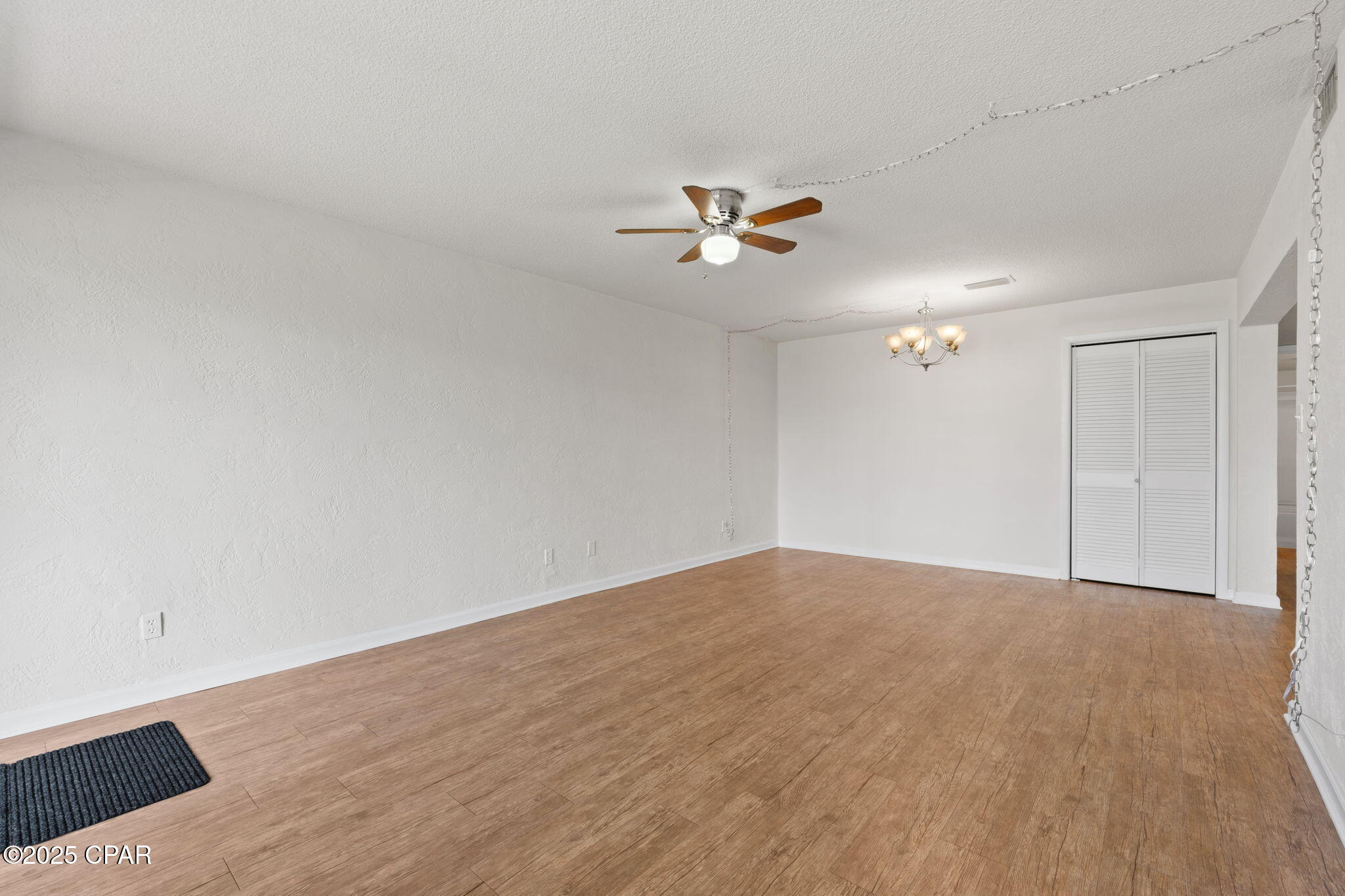 Image 22 For 6901 Lagoon Dr.  33