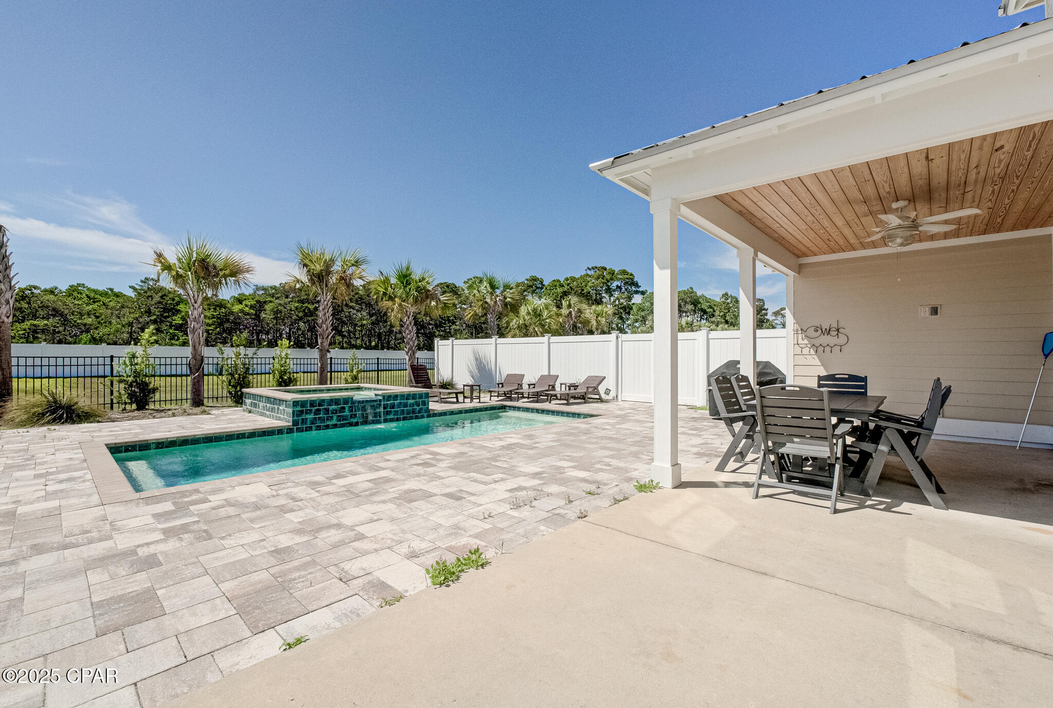 Image 19 For 510 Lyndell Lane