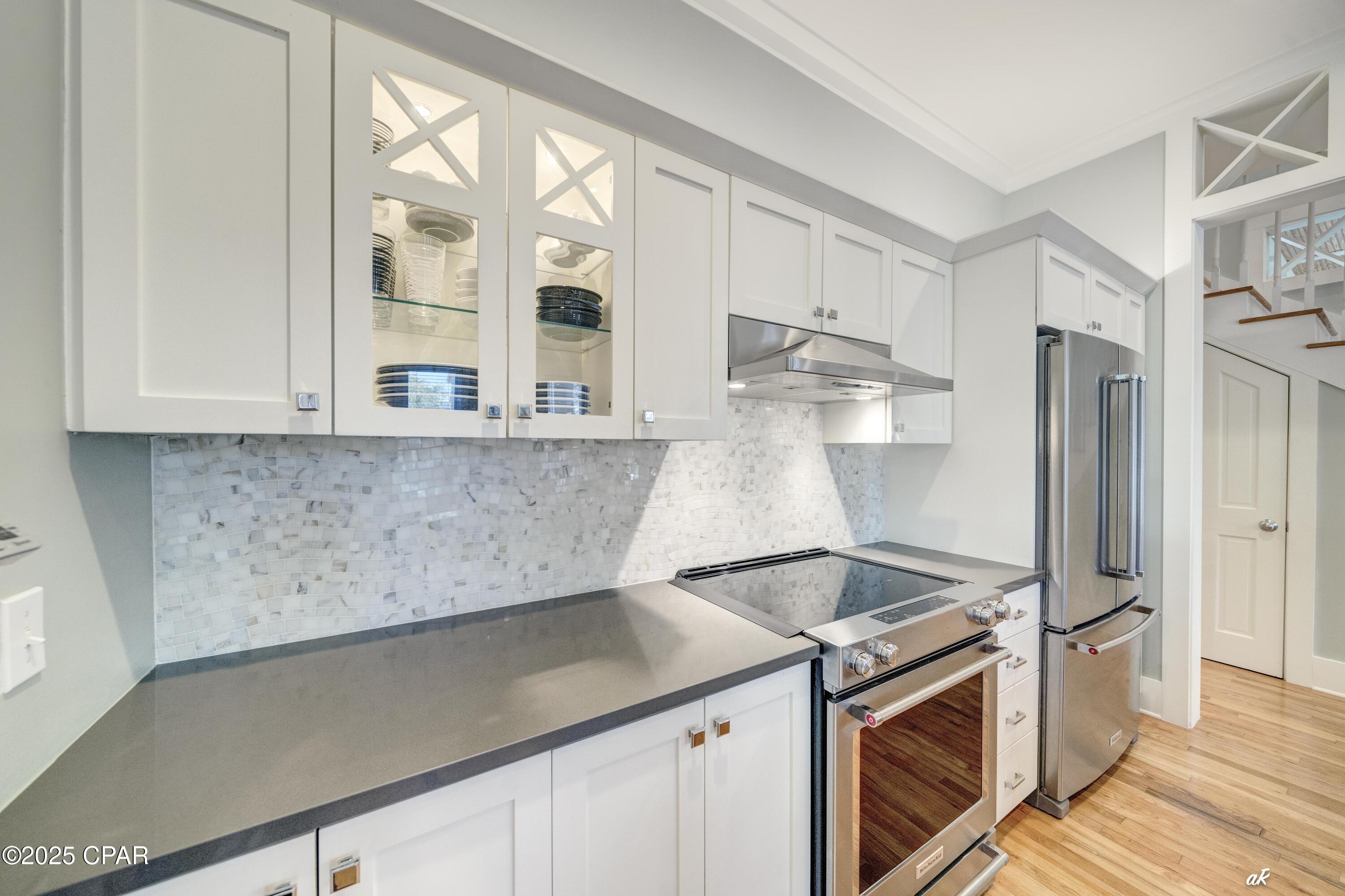 Listing photo id 13 for 209 Dunecrest Lane