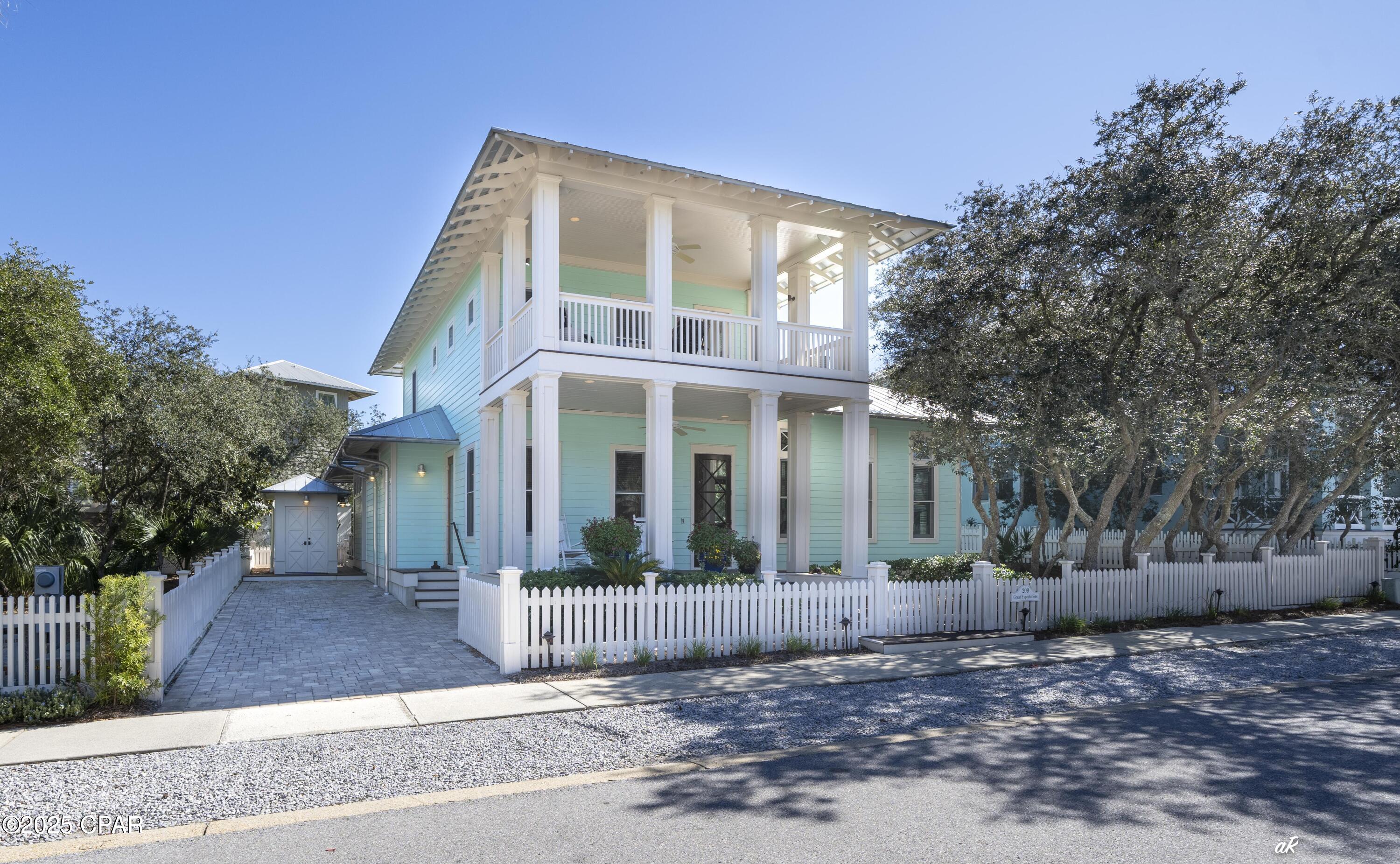 Image 2 For 209 Dunecrest Lane