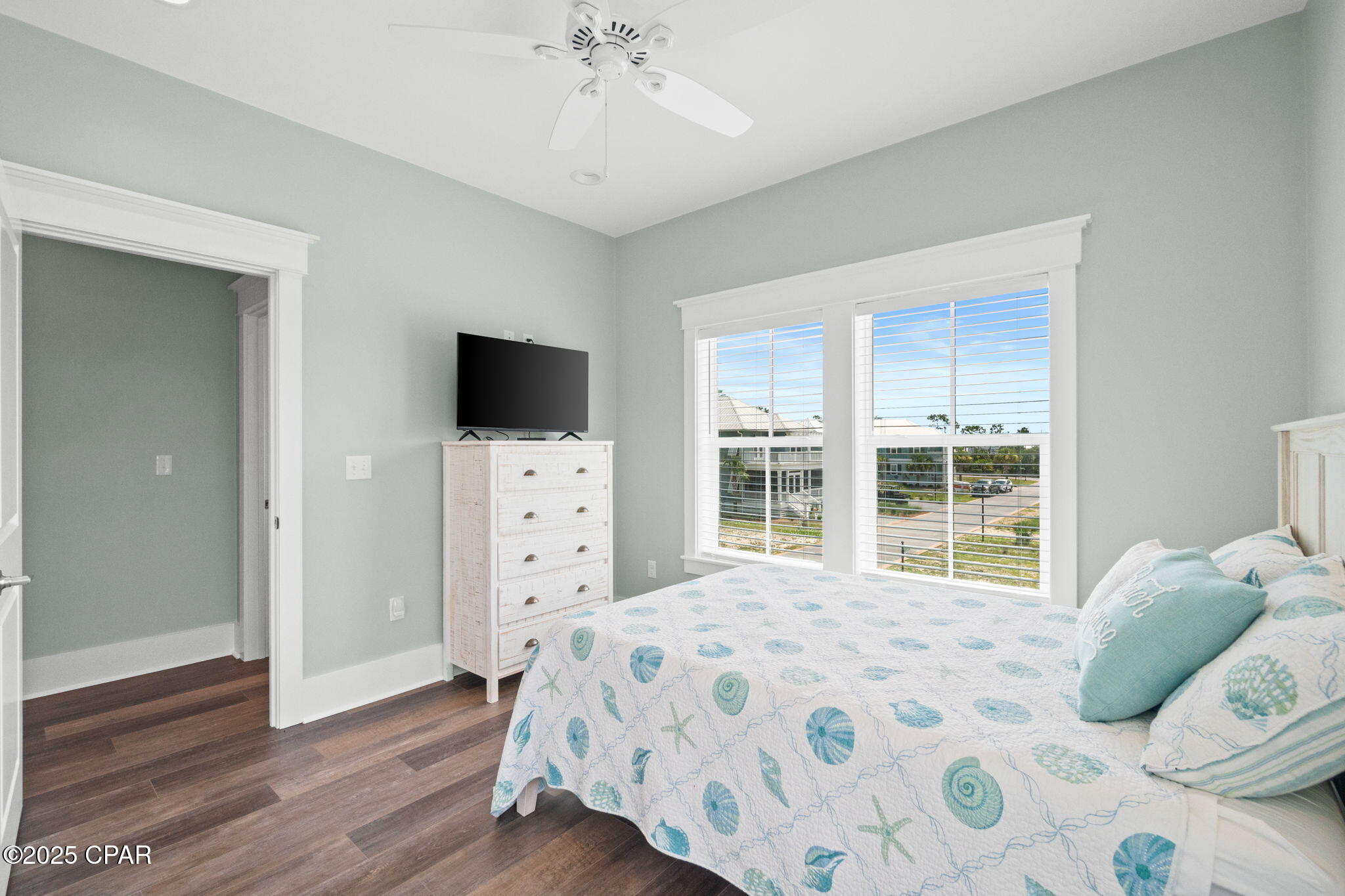 Image 19 For 225 Cord Grass Way