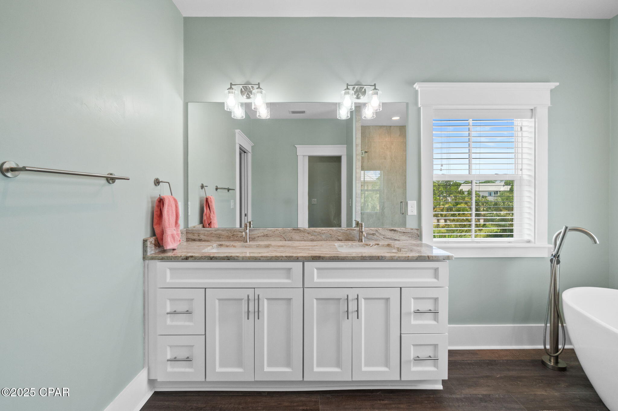 Image 26 For 225 Cord Grass Way