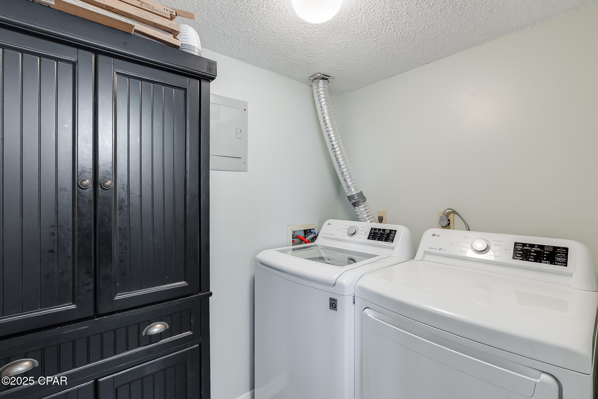 Listing photo id 22 for 23223 Front Beach Road 702