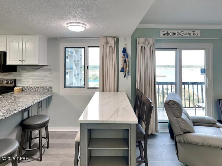 Listing photo id 4 for 23223 Front Beach Road 702