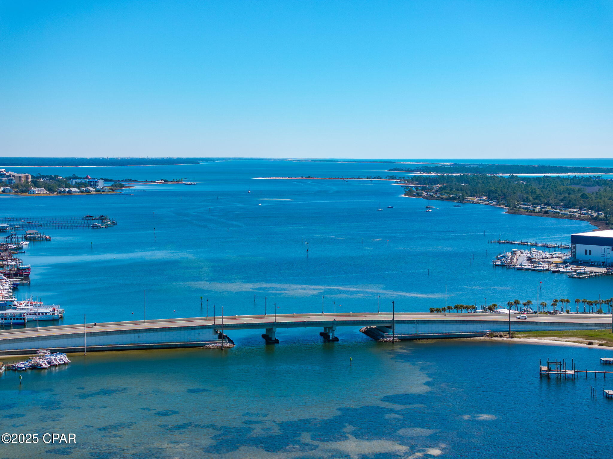 Image 12 For 6401 N Lagoon Drive