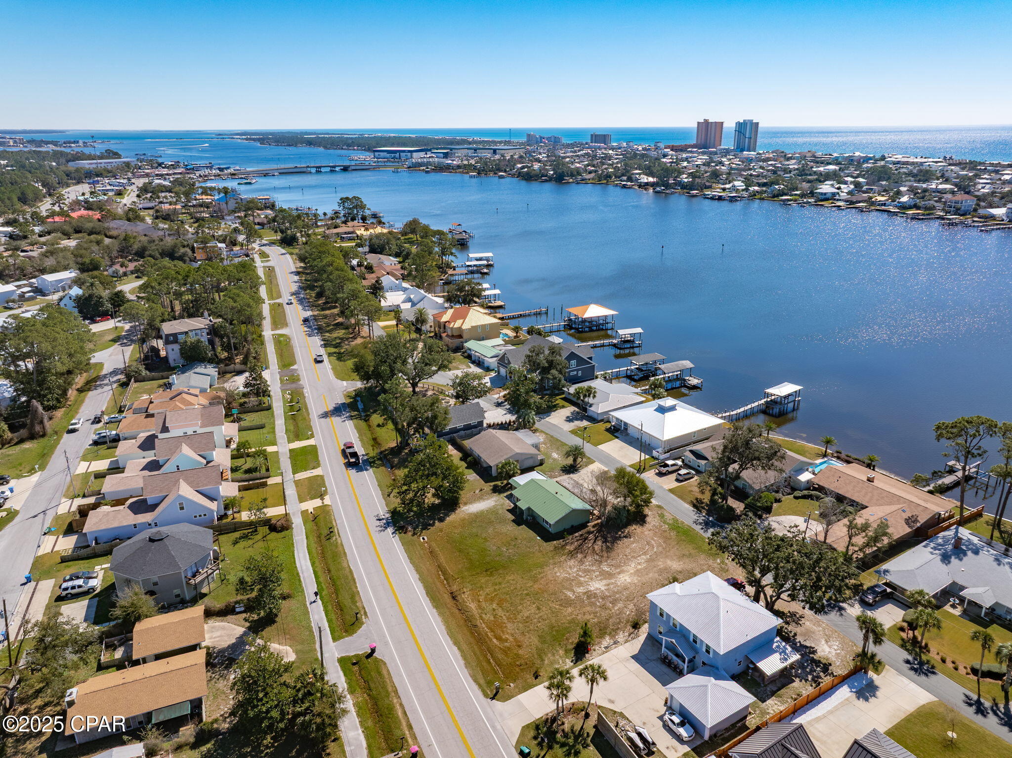 Image 9 For 6401 N Lagoon Drive