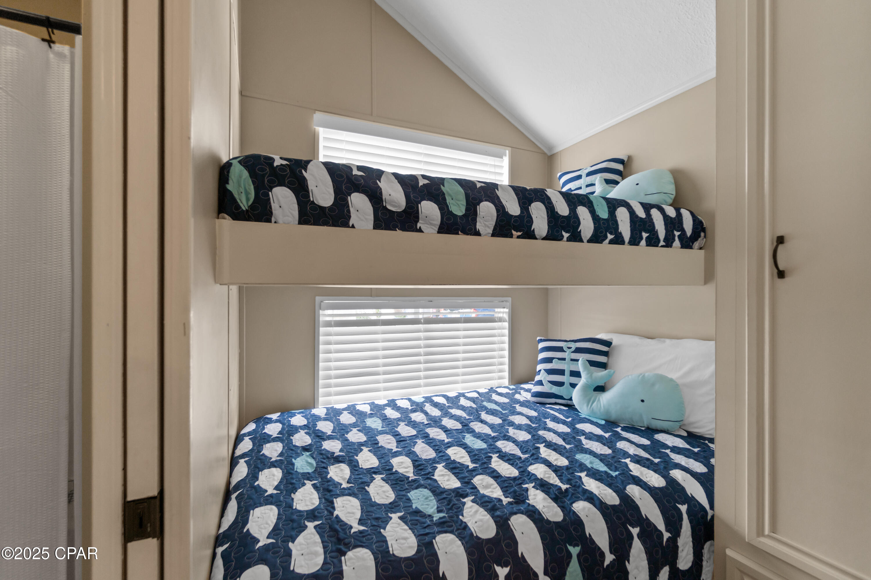 Image 10 For 1219 Thomas Drive 166