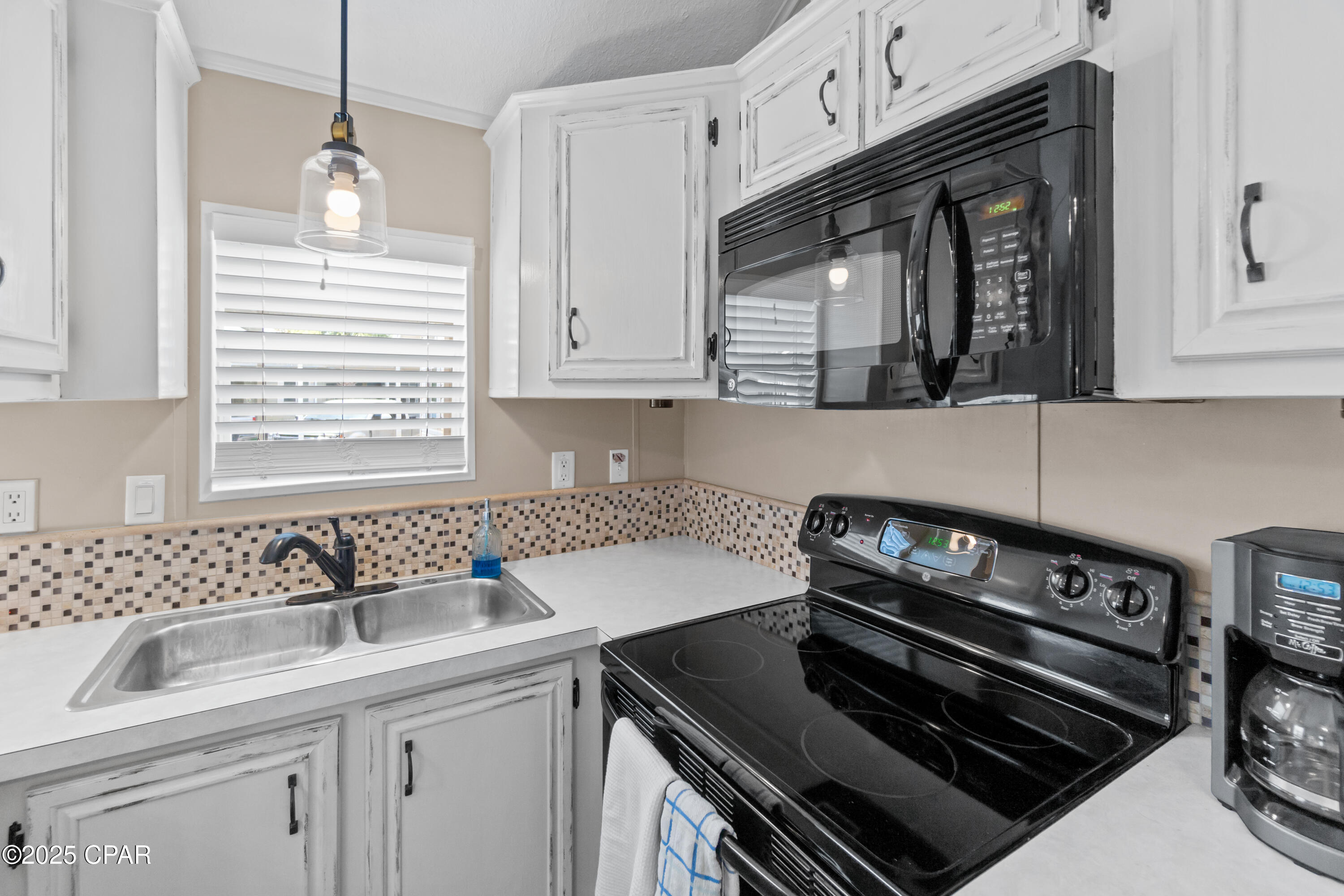 Image 20 For 1219 Thomas Drive 166