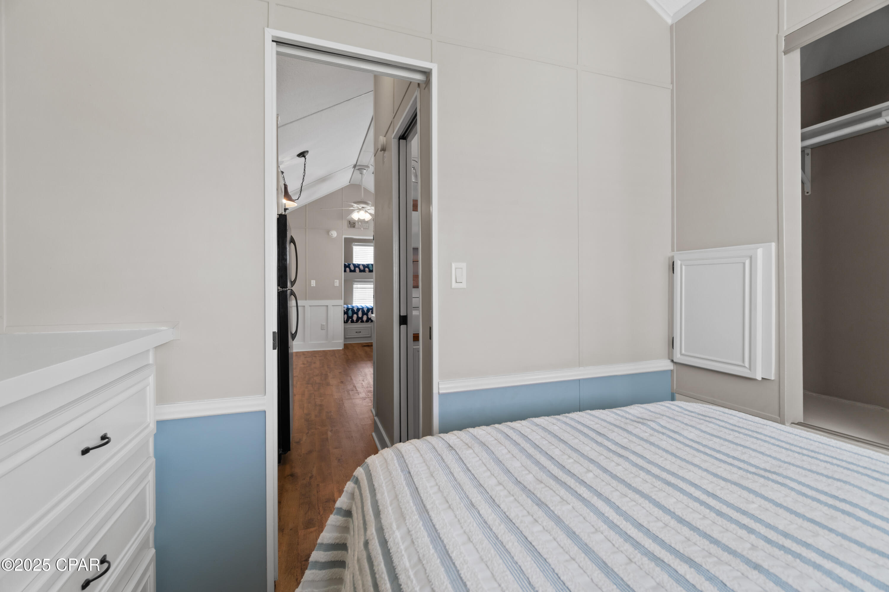 Image 23 For 1219 Thomas Drive 166