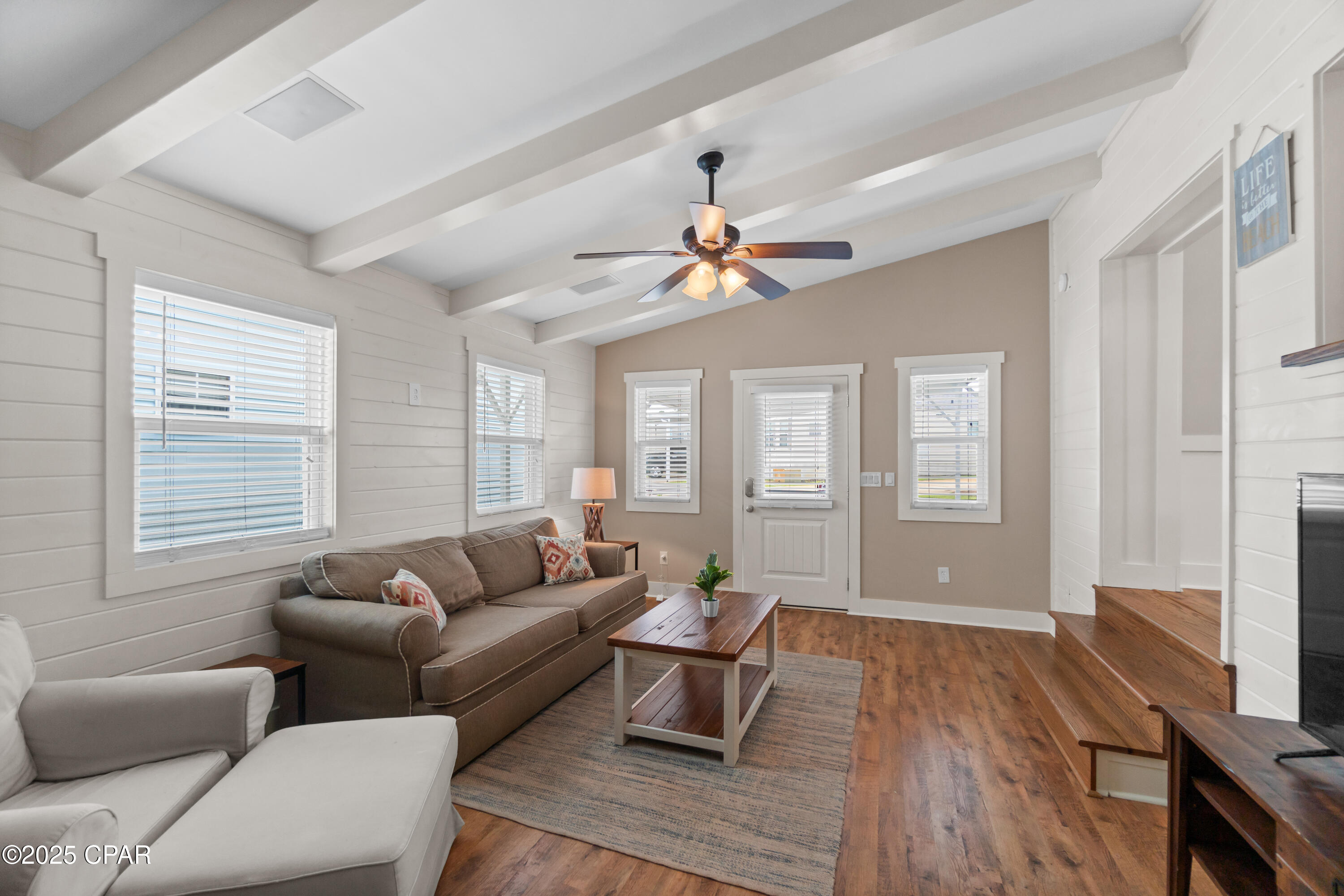 Image 5 For 1219 Thomas Drive 166