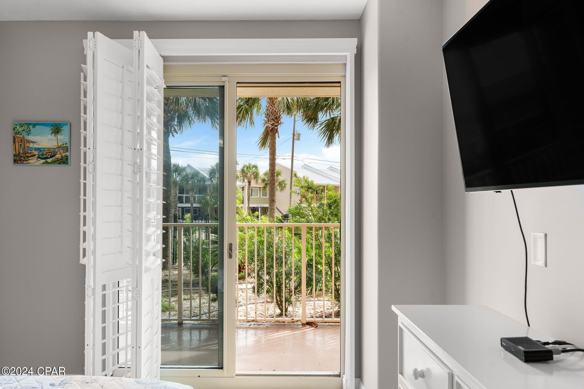 Image 27 For 5004 Thomas 112 Drive 112