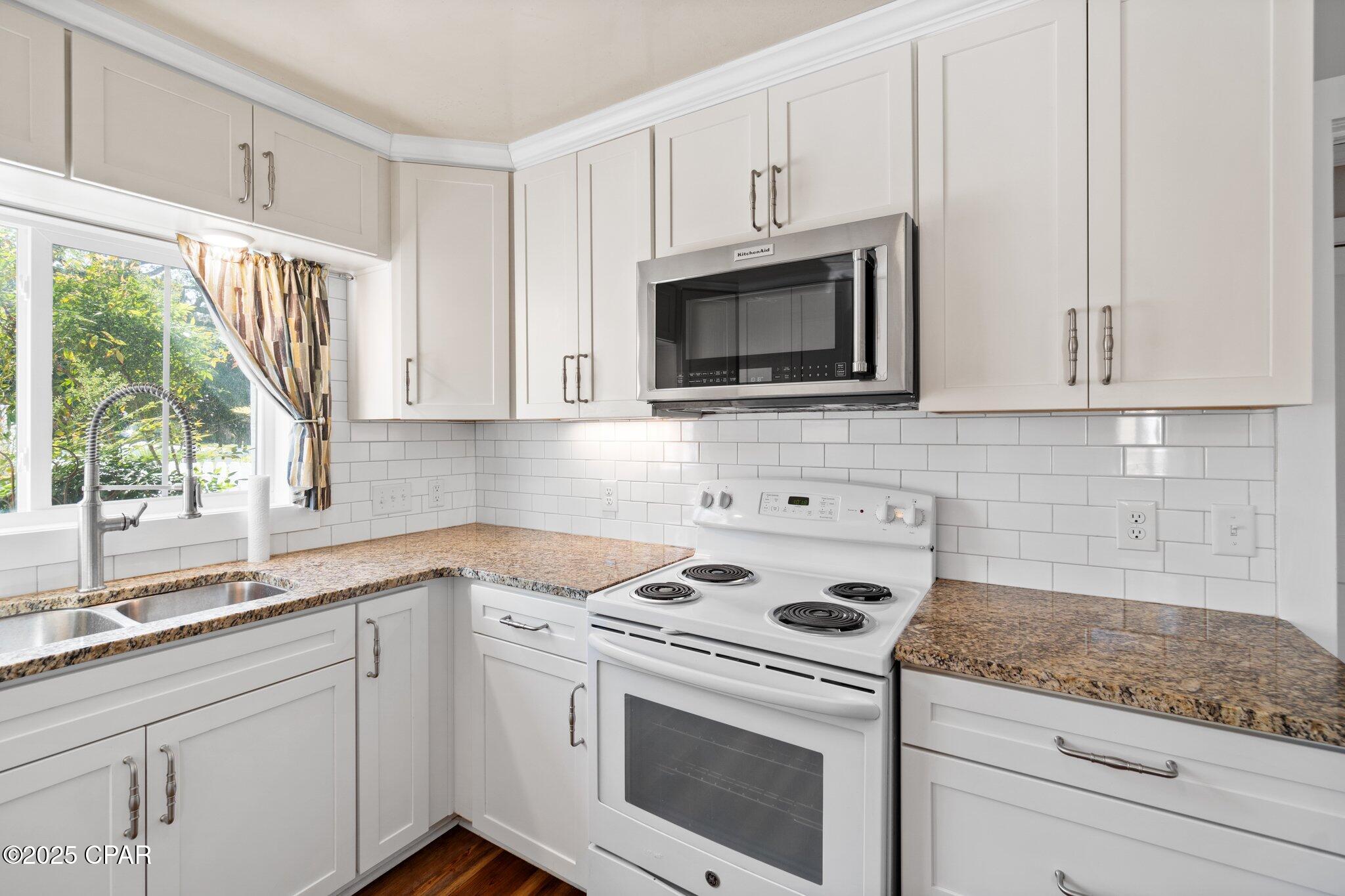 Image 29 For 2200 9th Street