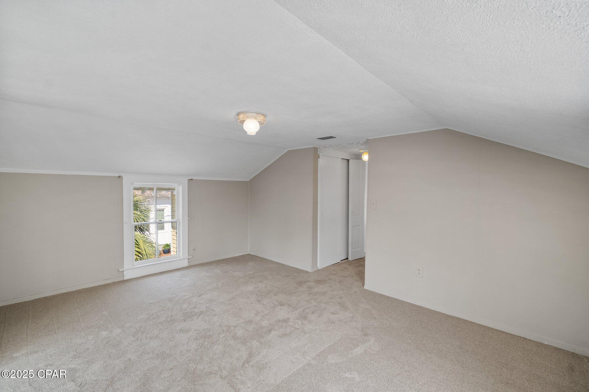 Image 42 For 2200 9th Street