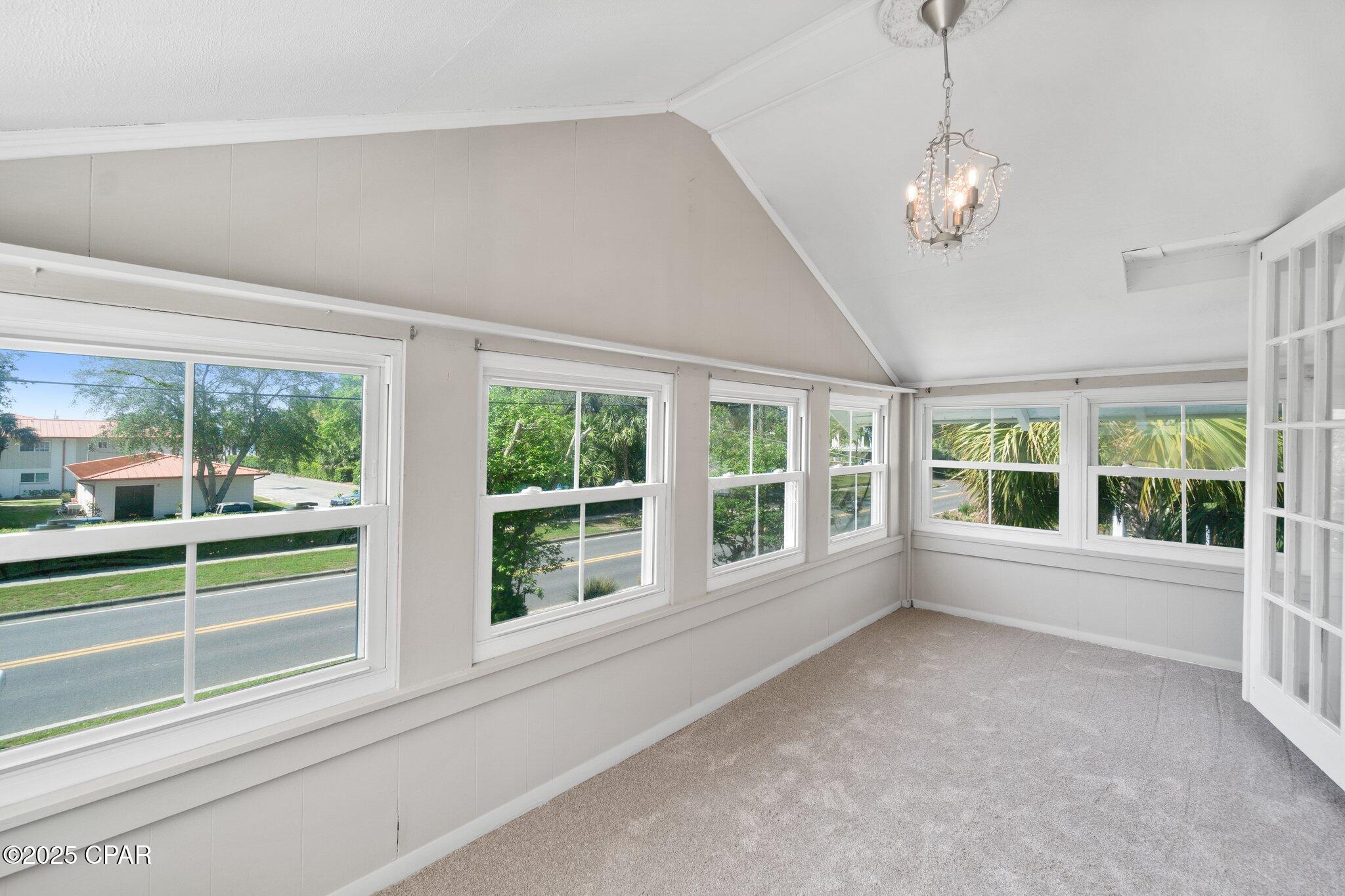 Image 44 For 2200 9th Street