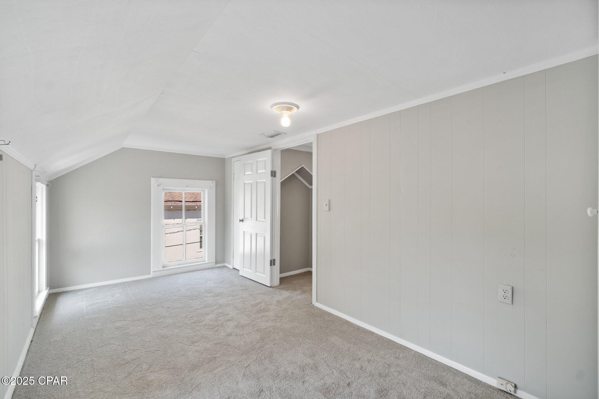 Image 46 For 2200 9th Street