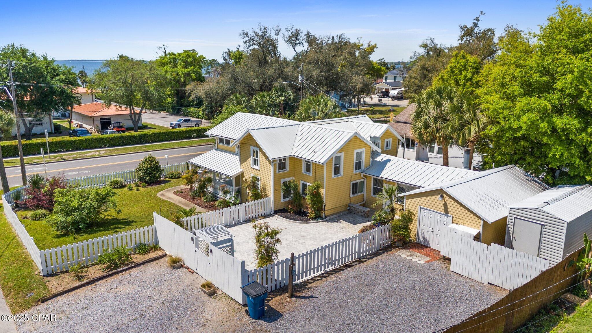 Image 7 For 2200 9th Street