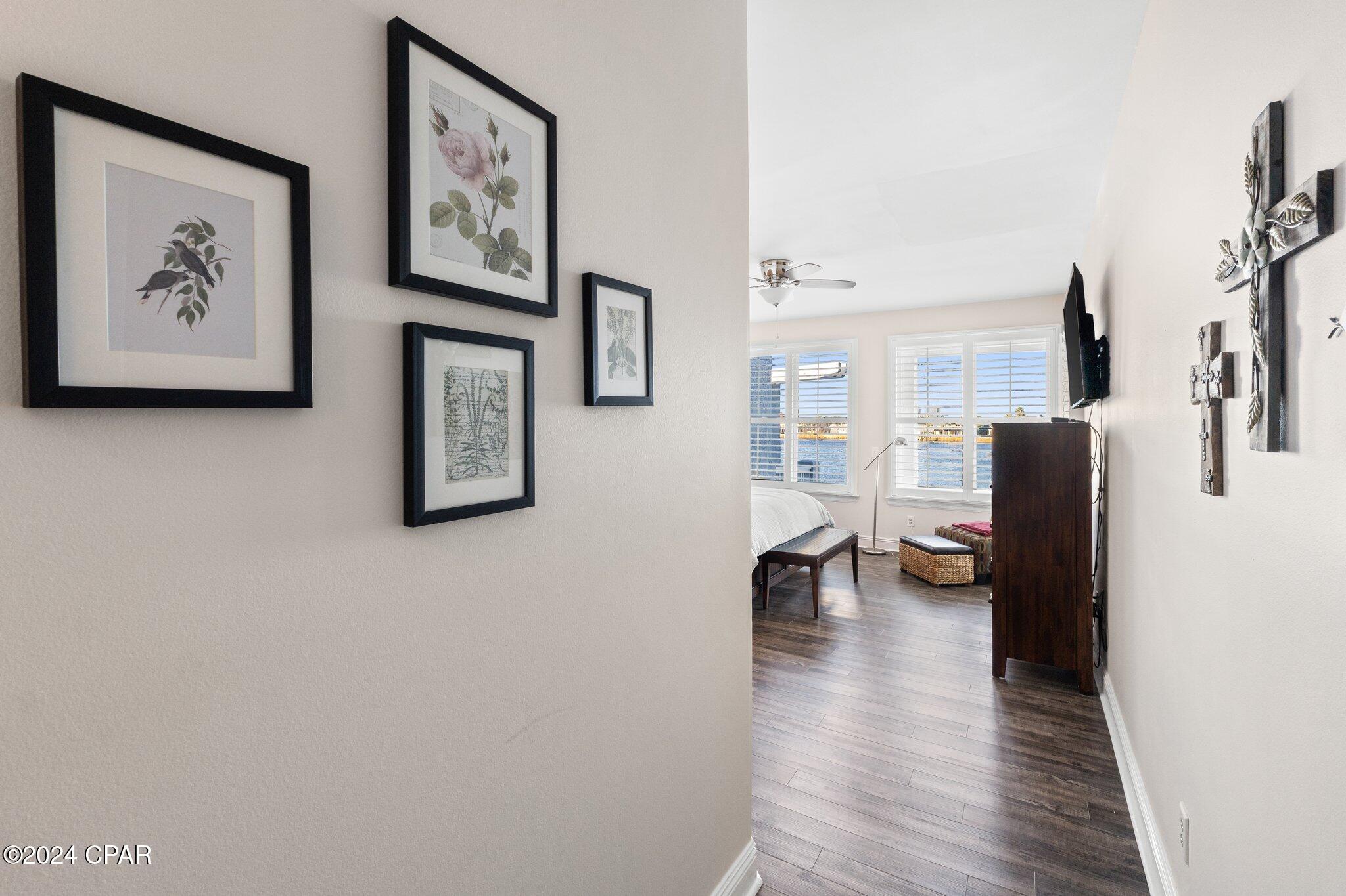 Listing photo id 25 for 4620 Bay Point Road 1018