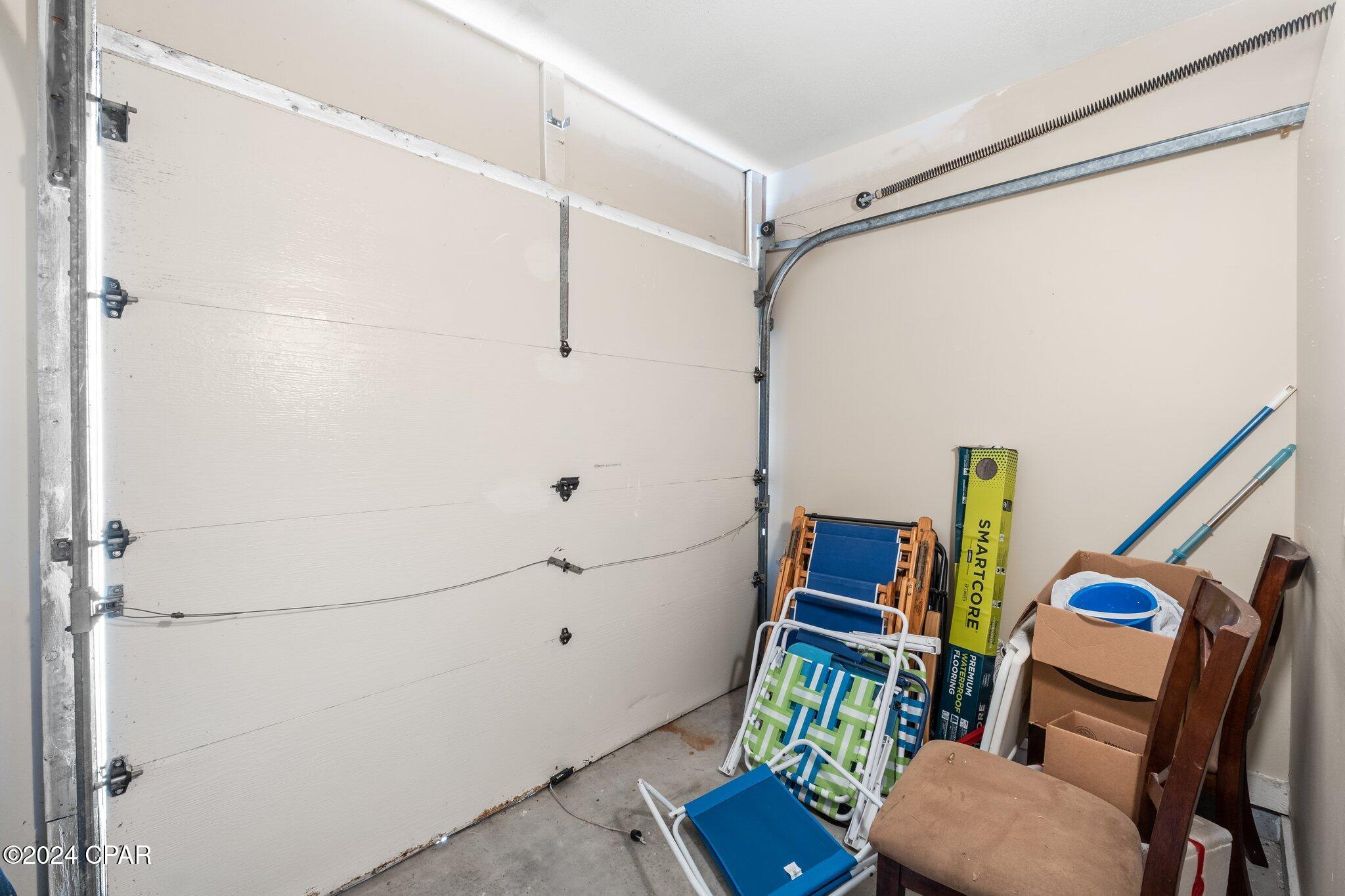 Listing photo id 44 for 4620 Bay Point Road 1018