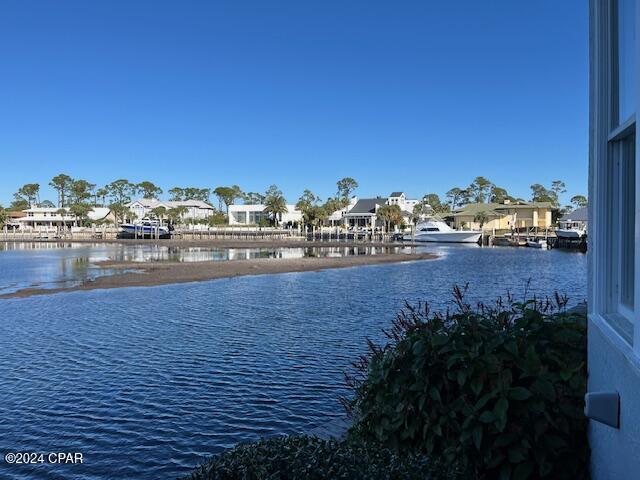 Listing photo id 47 for 4620 Bay Point Road 1018