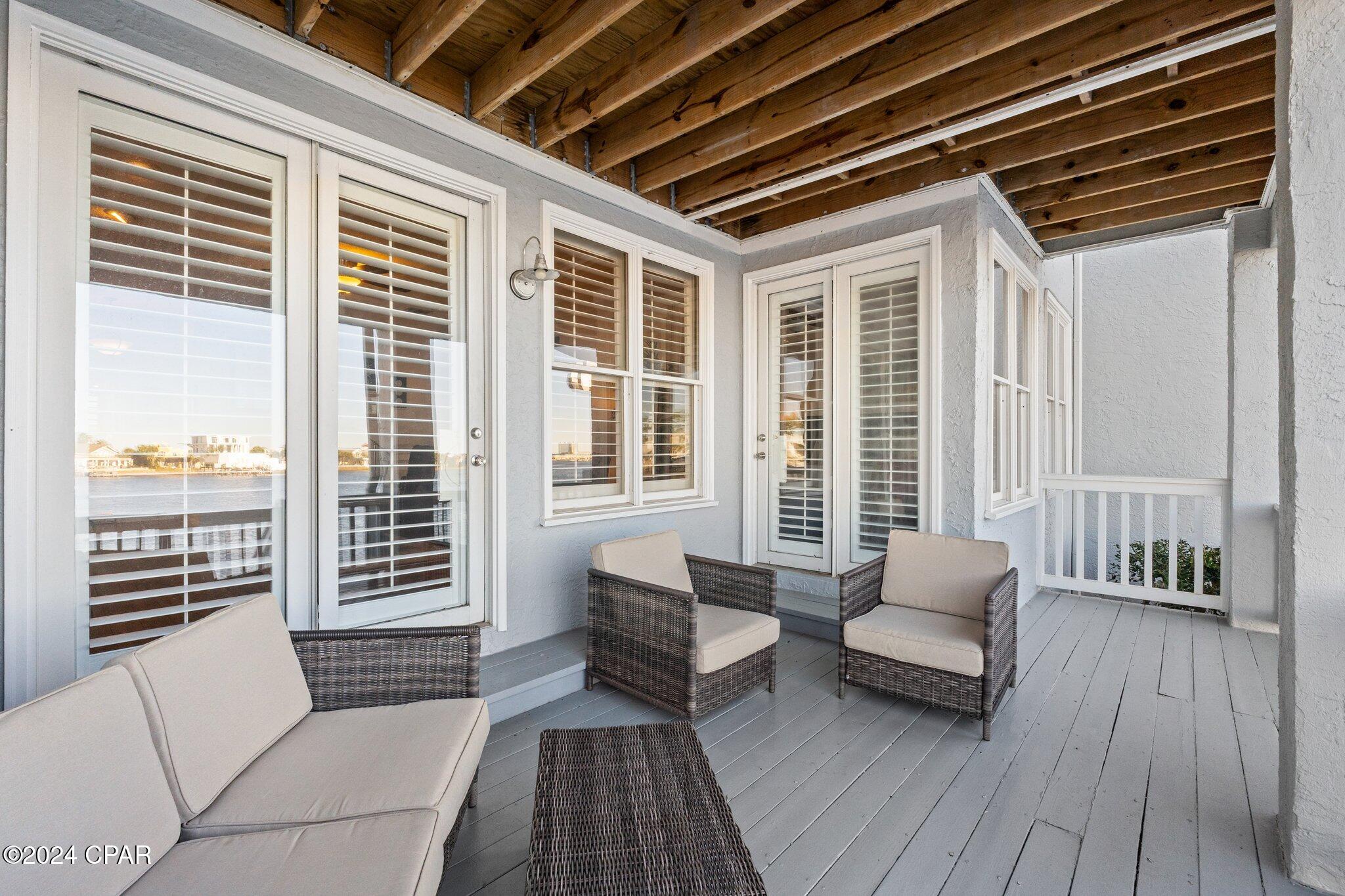 Listing photo id 50 for 4620 Bay Point Road 1018