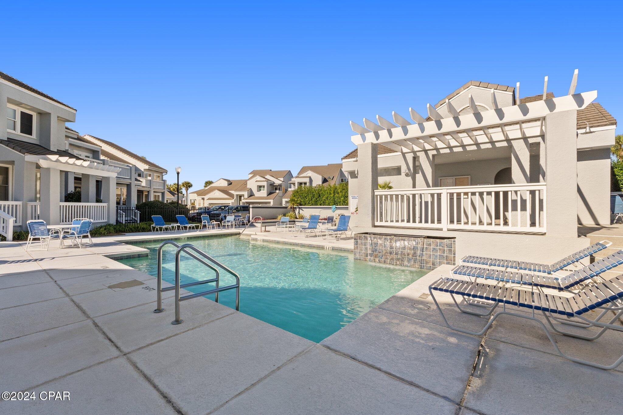 Listing photo id 53 for 4620 Bay Point Road 1018